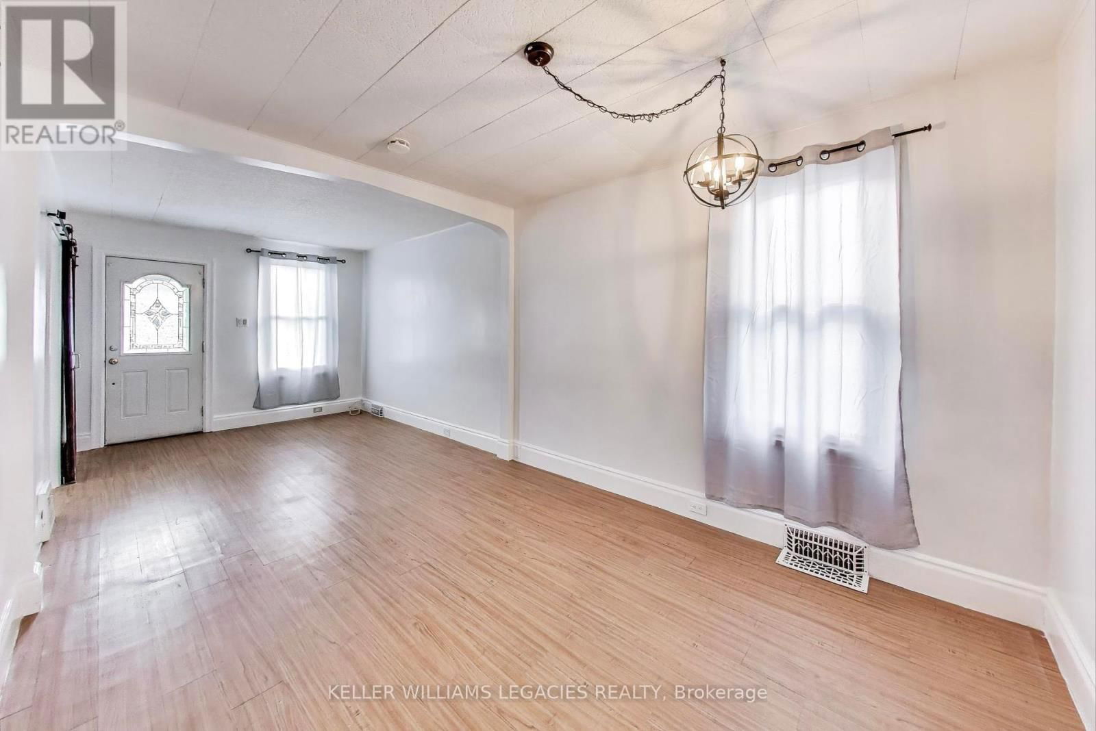 367 COPE STREET Image 3
