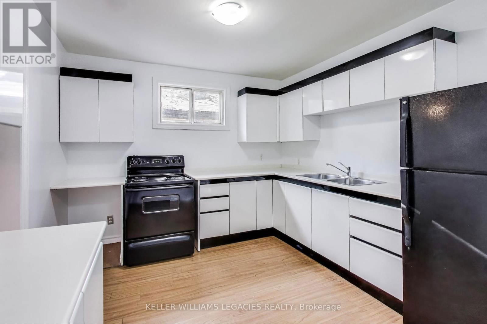367 COPE STREET Image 7
