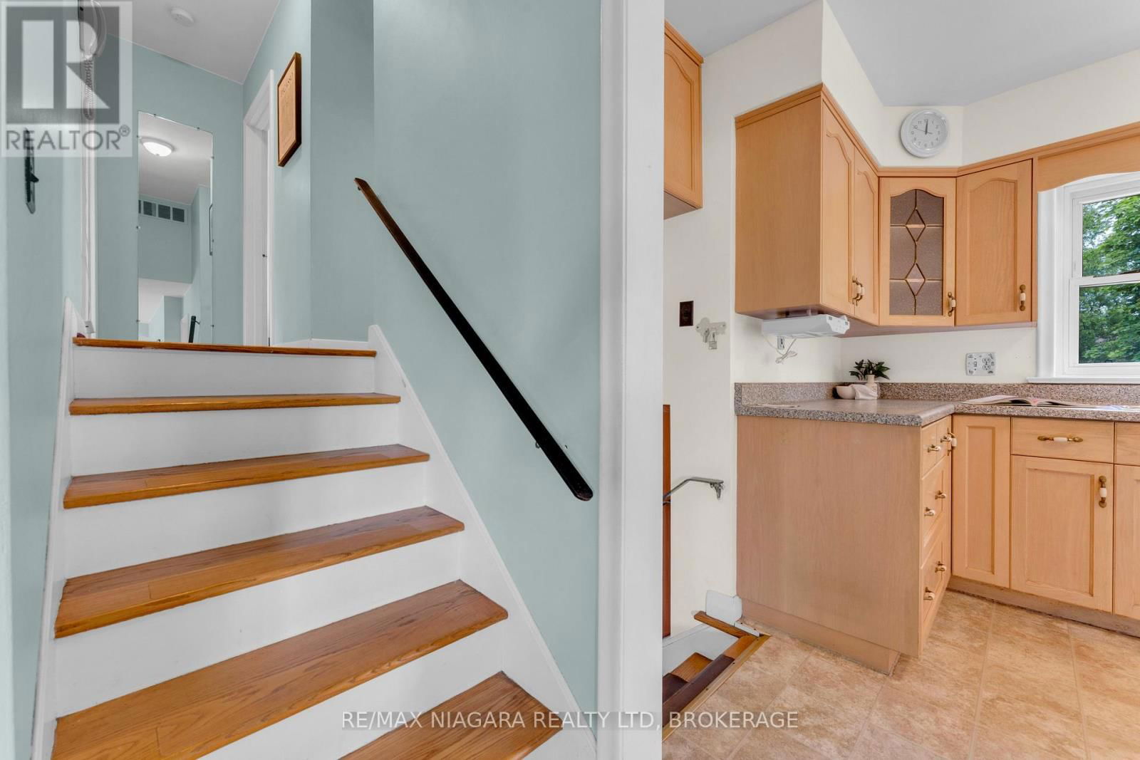 1017 BRUCEDALE AVENUE EAST Image 15
