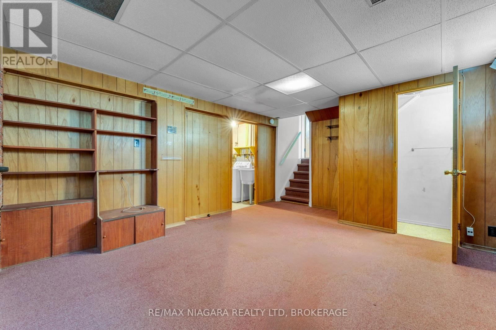 1017 BRUCEDALE AVENUE EAST Image 29