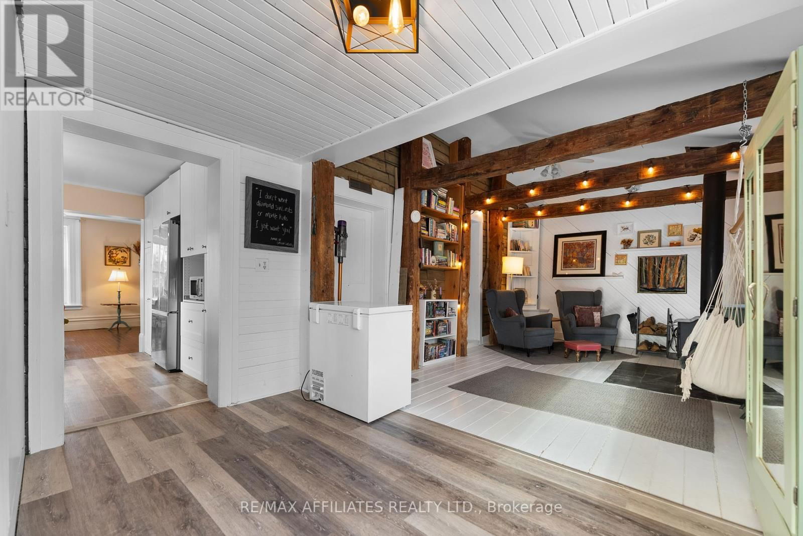 8 STEVENS STREET Image 16