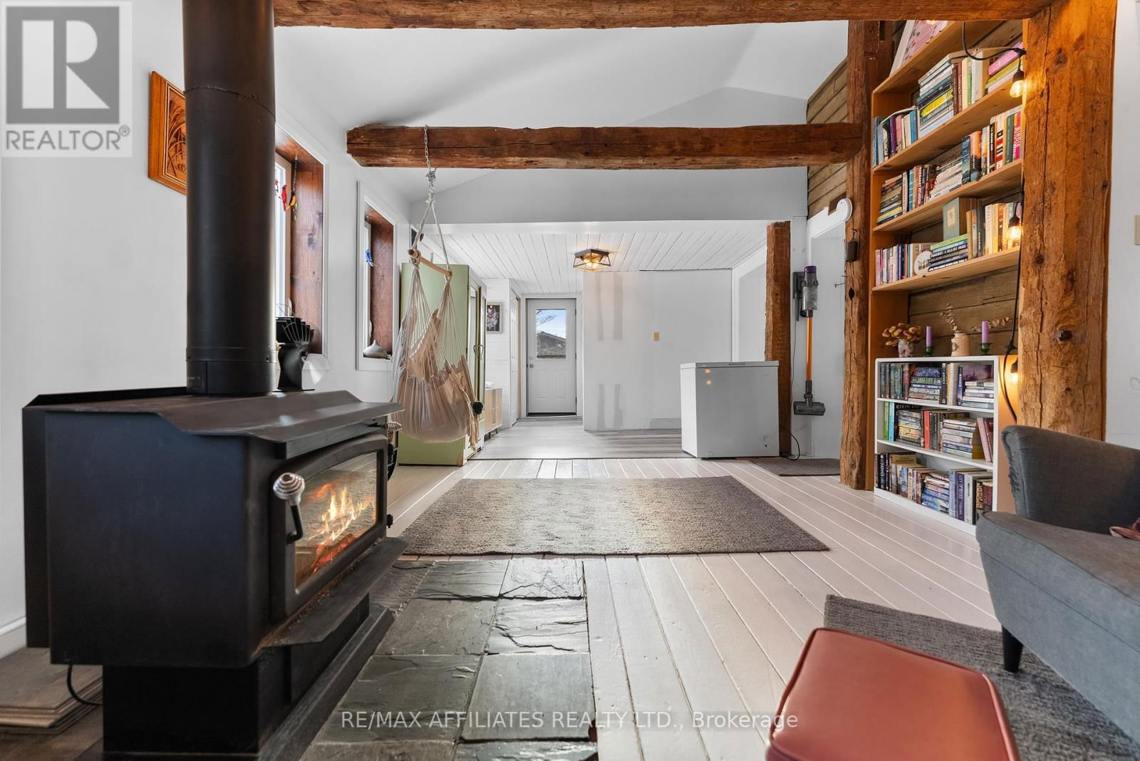 8 STEVENS STREET Image 21