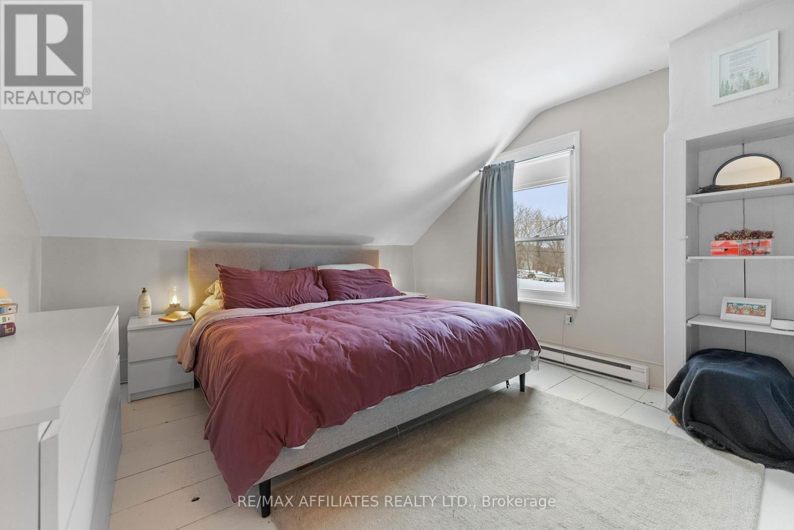 8 STEVENS STREET Image 32