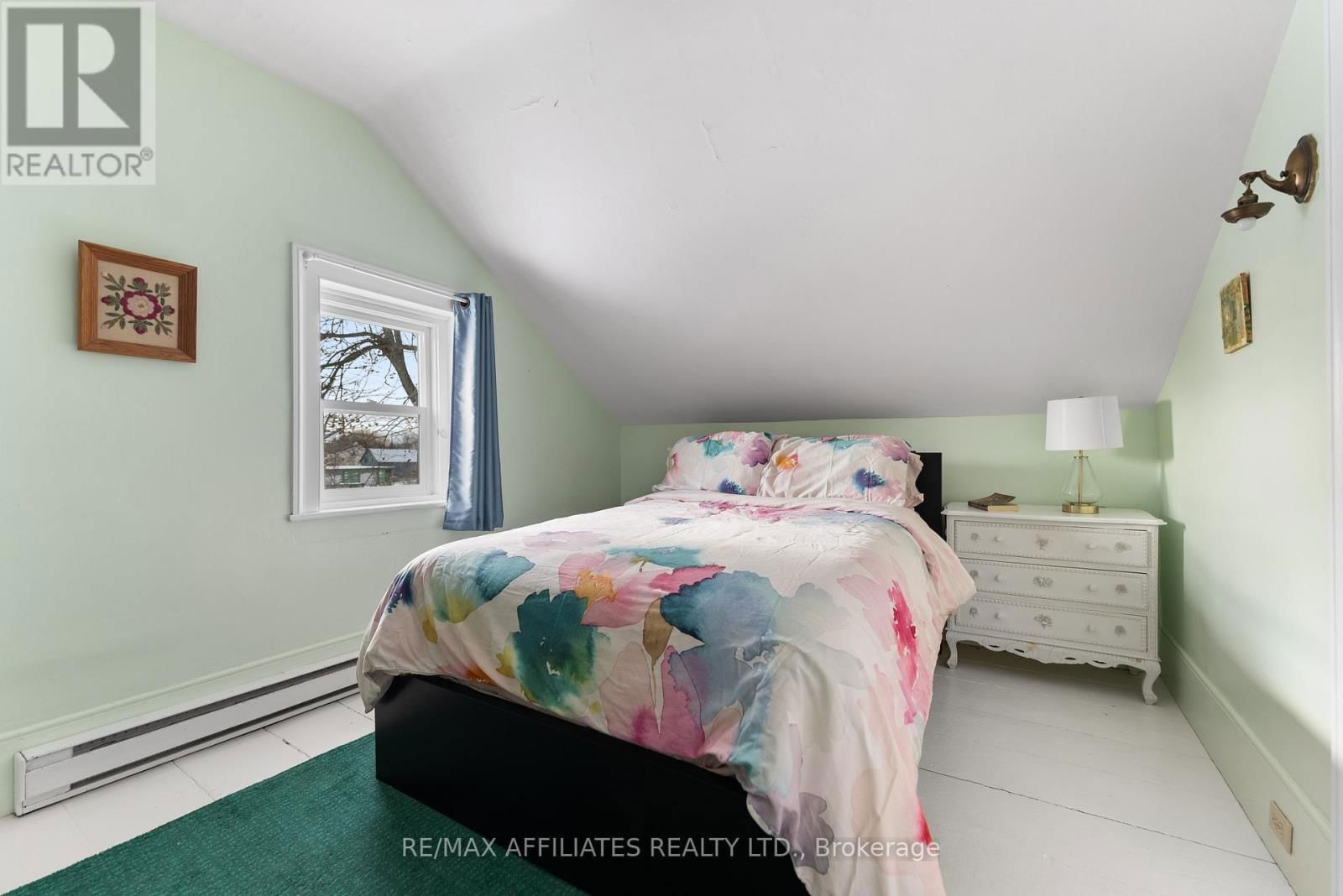 8 STEVENS STREET Image 33