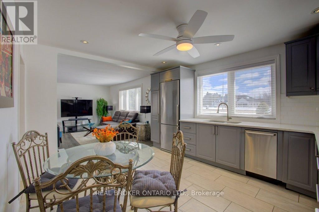 9488 WELLINGTON ROAD 124 Image 12