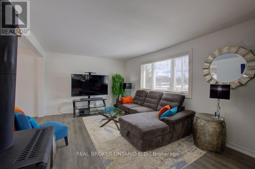 9488 WELLINGTON ROAD 124 Image 14