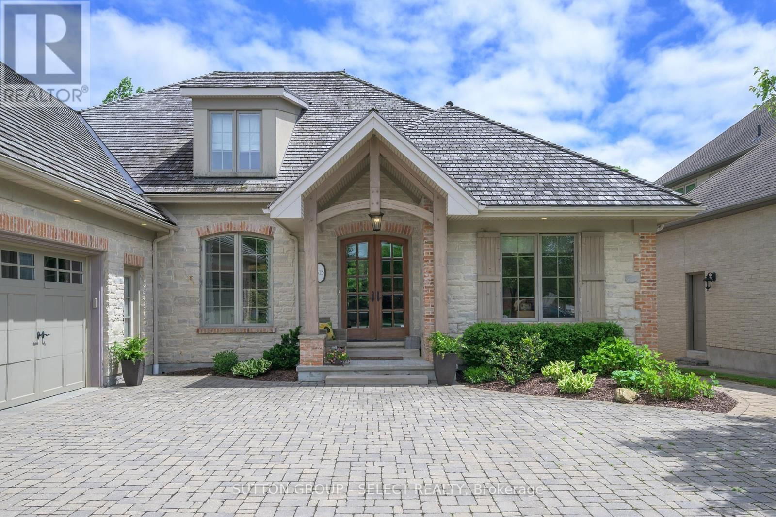 613 EAGLETRACE DRIVE Image 1
