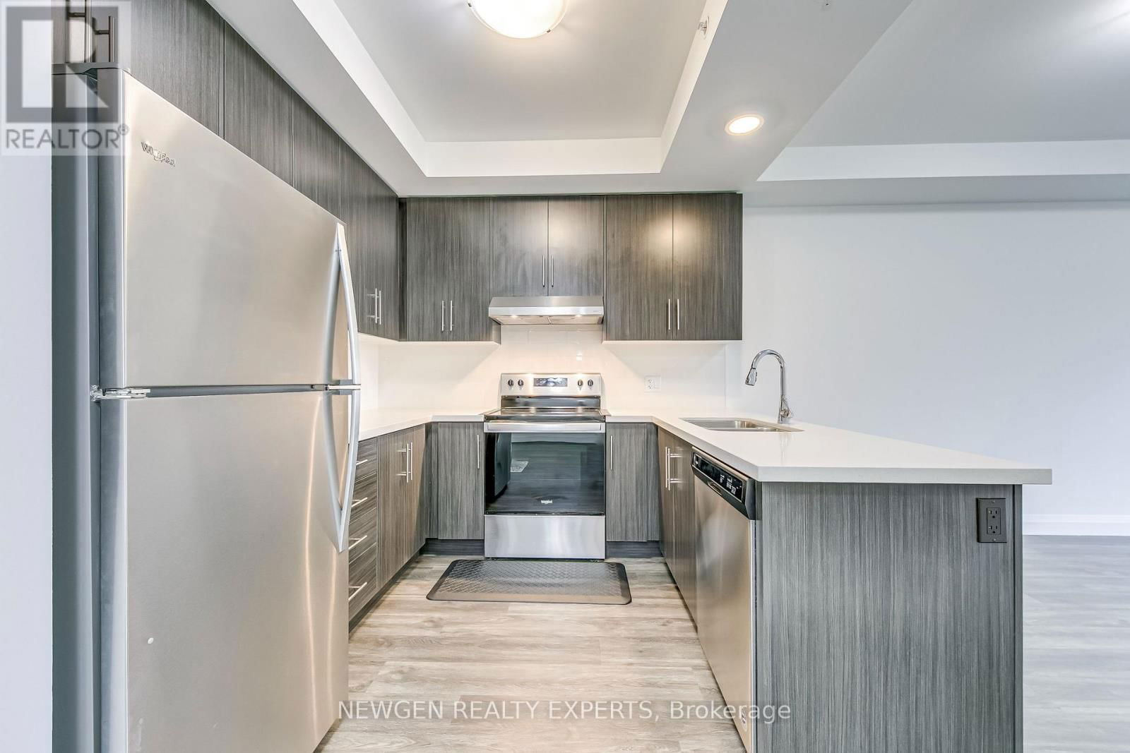 302 - 30 HAMILTON STREET Image 10