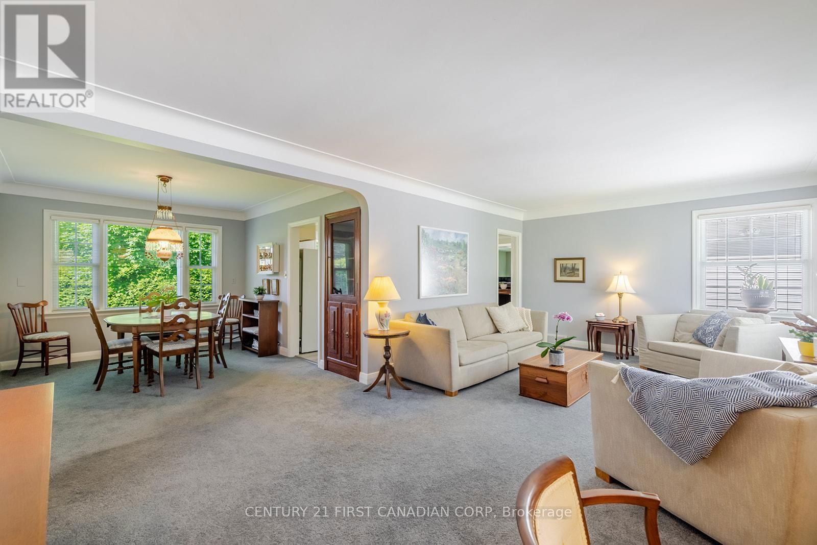 226 MARGARET STREET Image 10