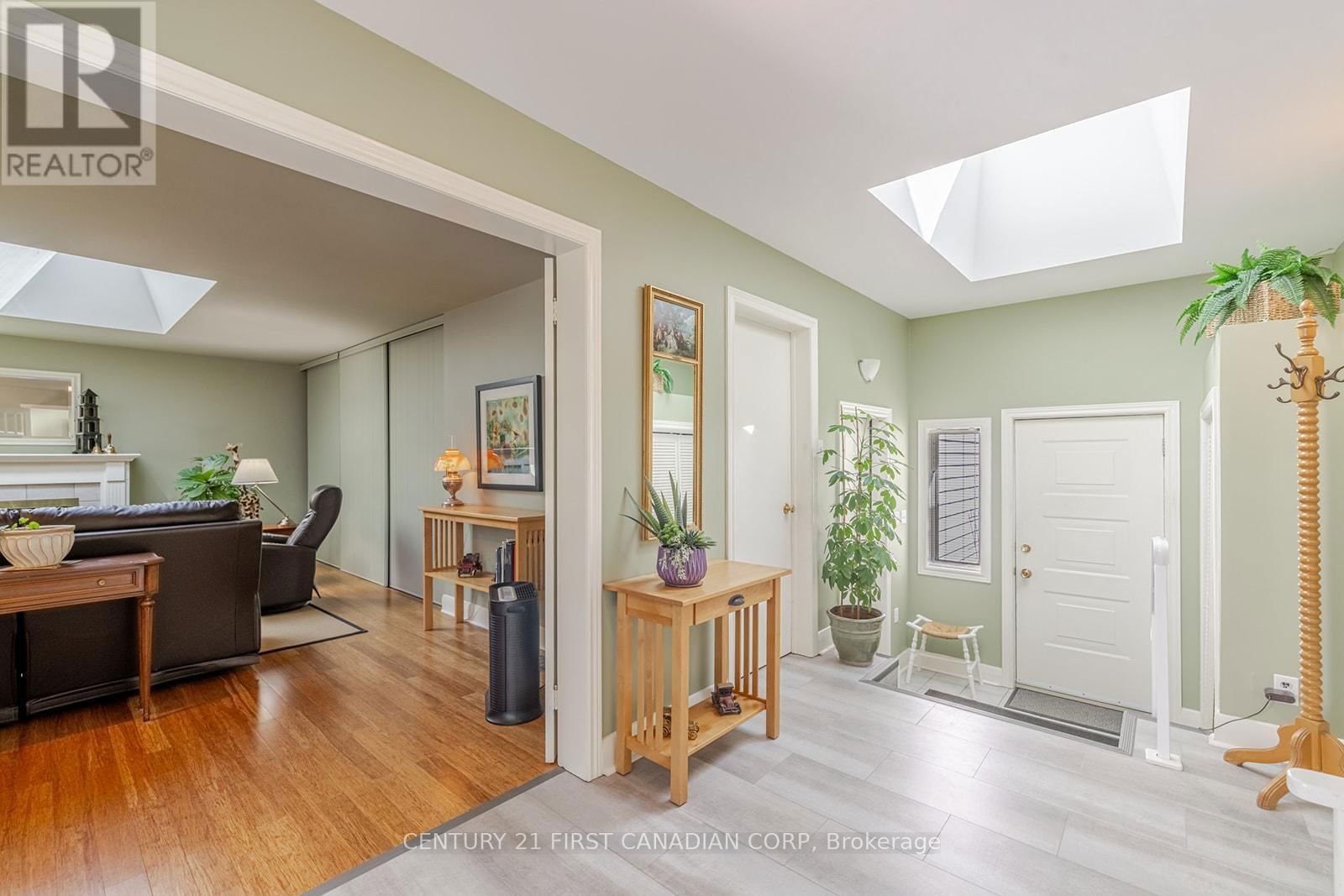 226 MARGARET STREET Image 13