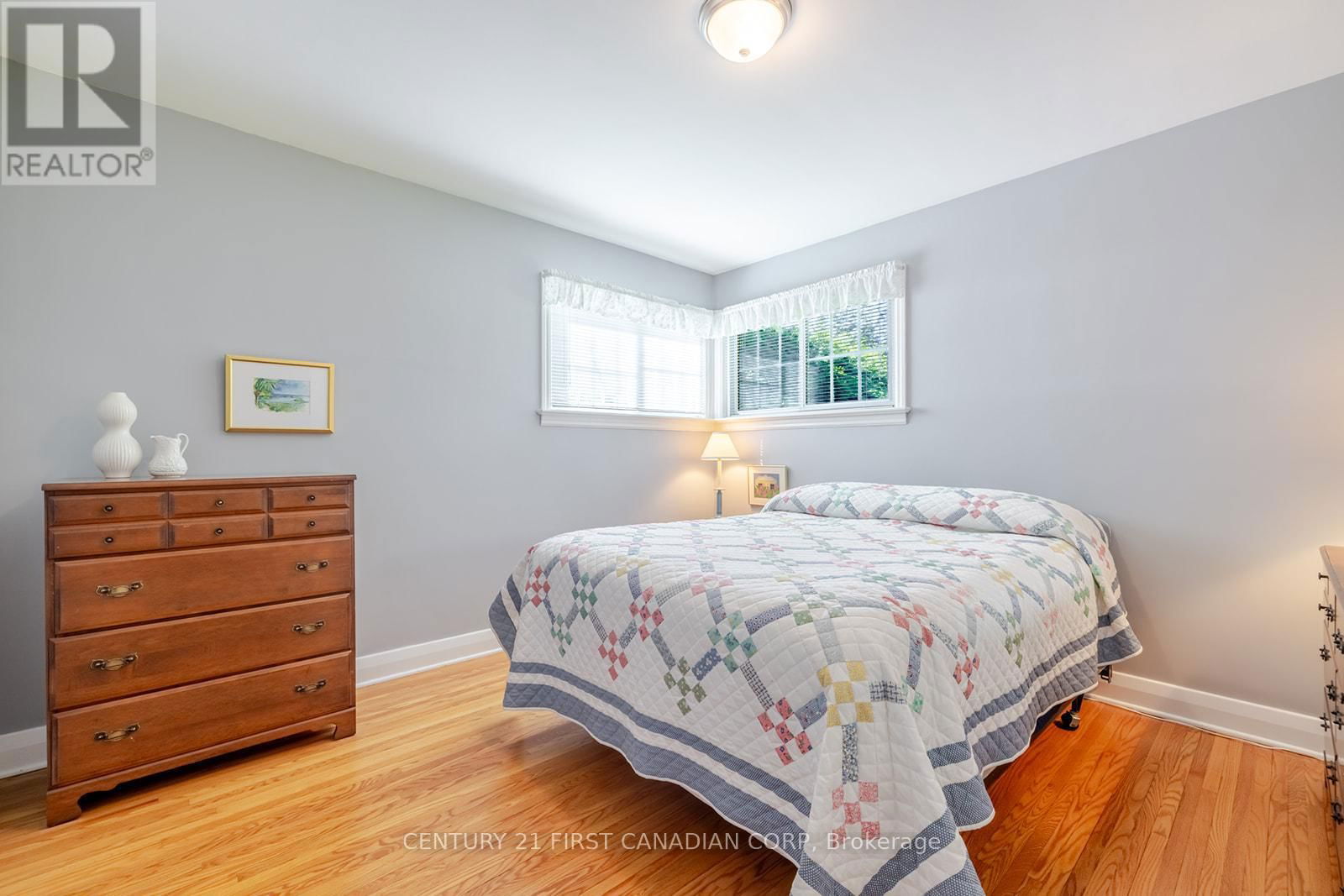226 MARGARET STREET Image 17