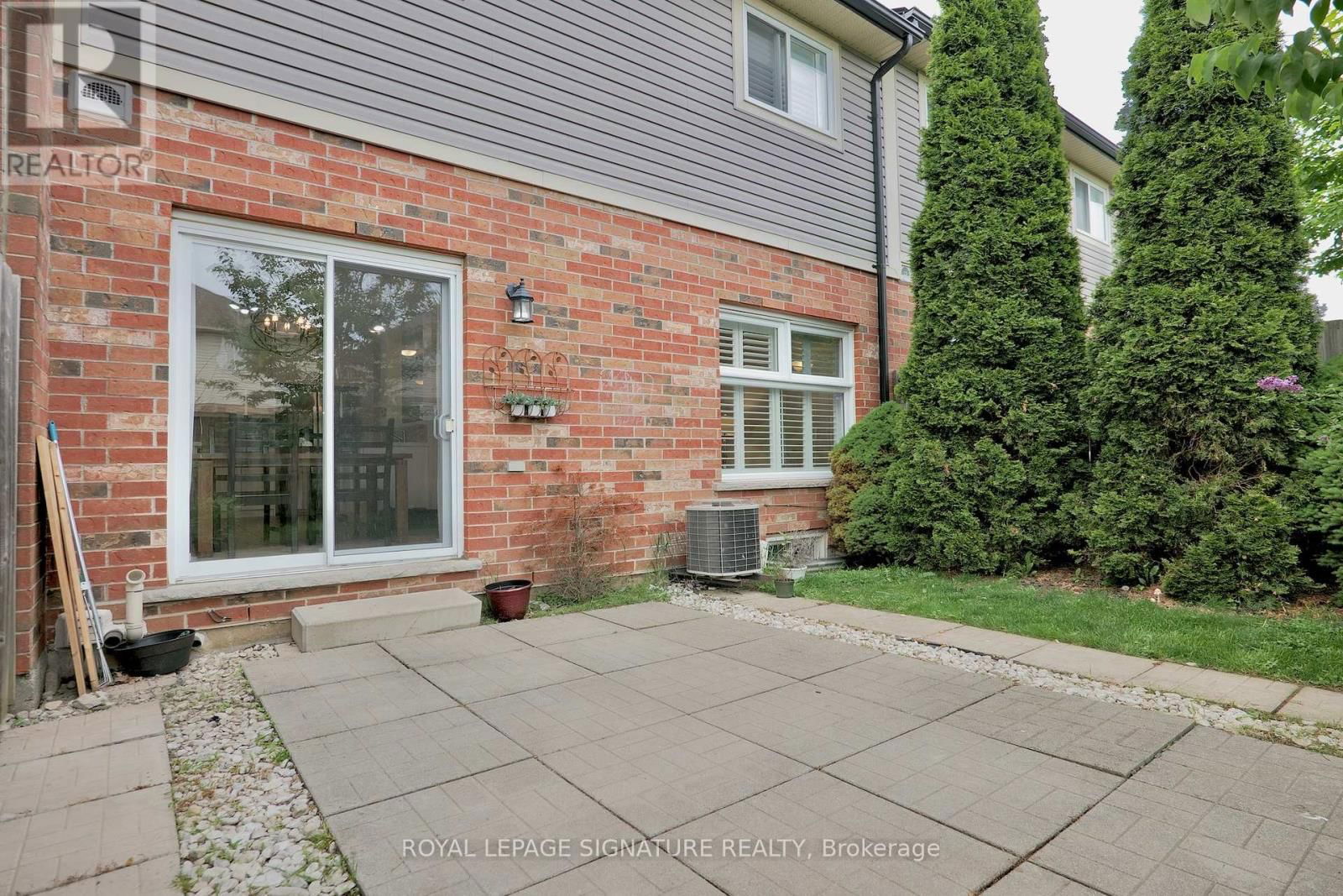 48 - 60 CLOVERLEAF DRIVE Image 26