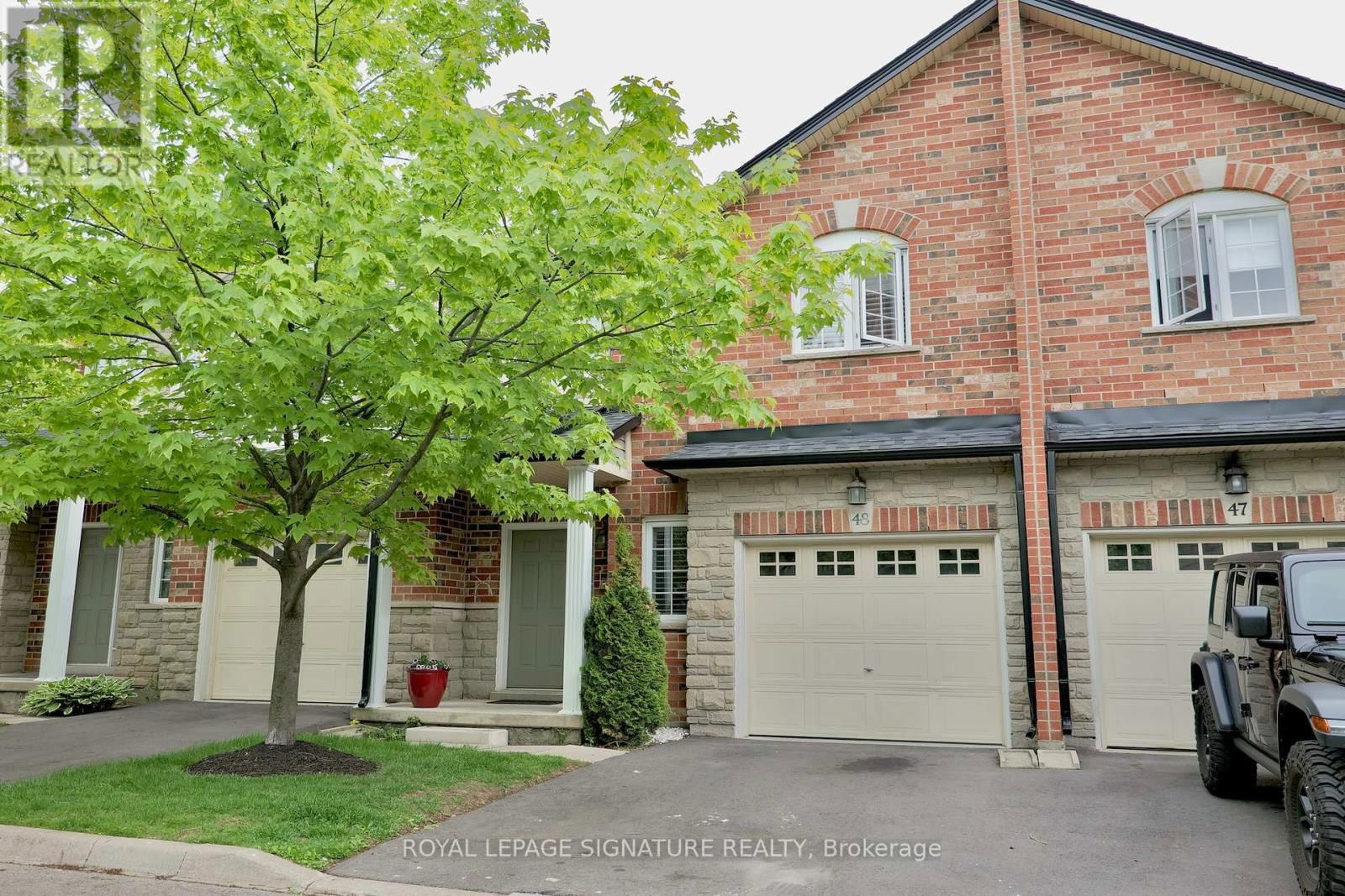 48 - 60 CLOVERLEAF DRIVE Image 4