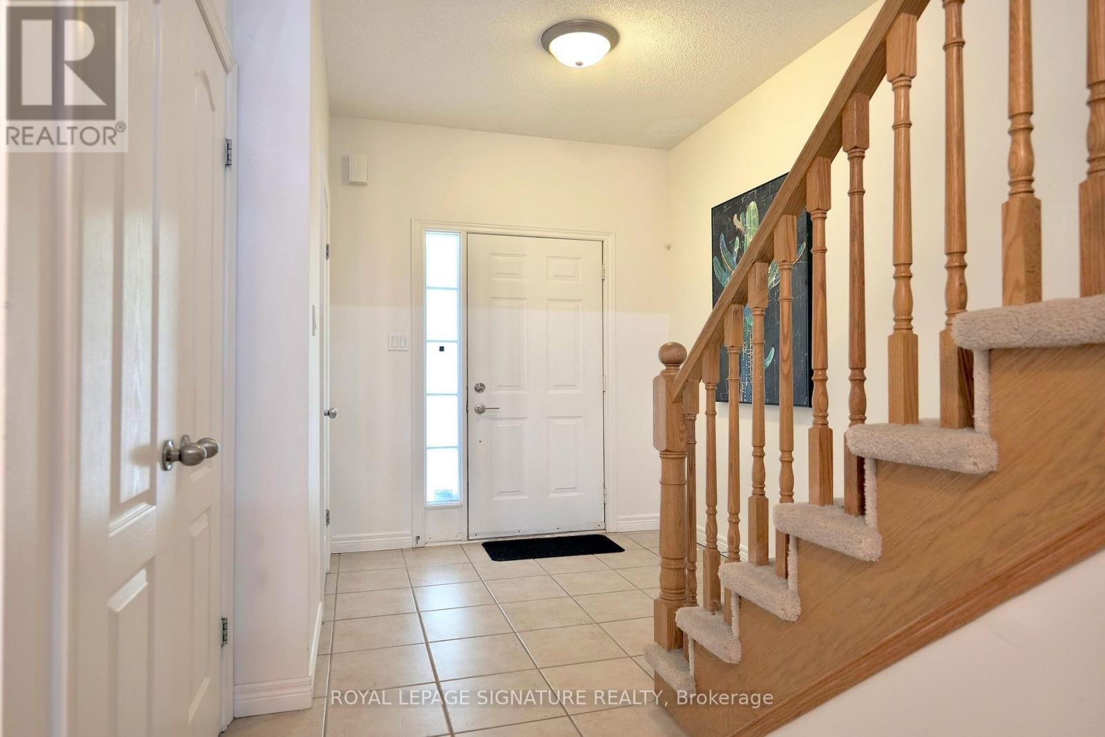 48 - 60 CLOVERLEAF DRIVE Image 7
