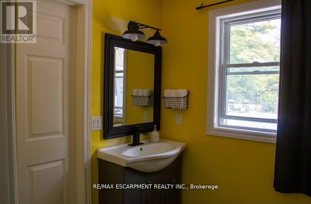 9717 ARMY CAMP ROAD Image 37