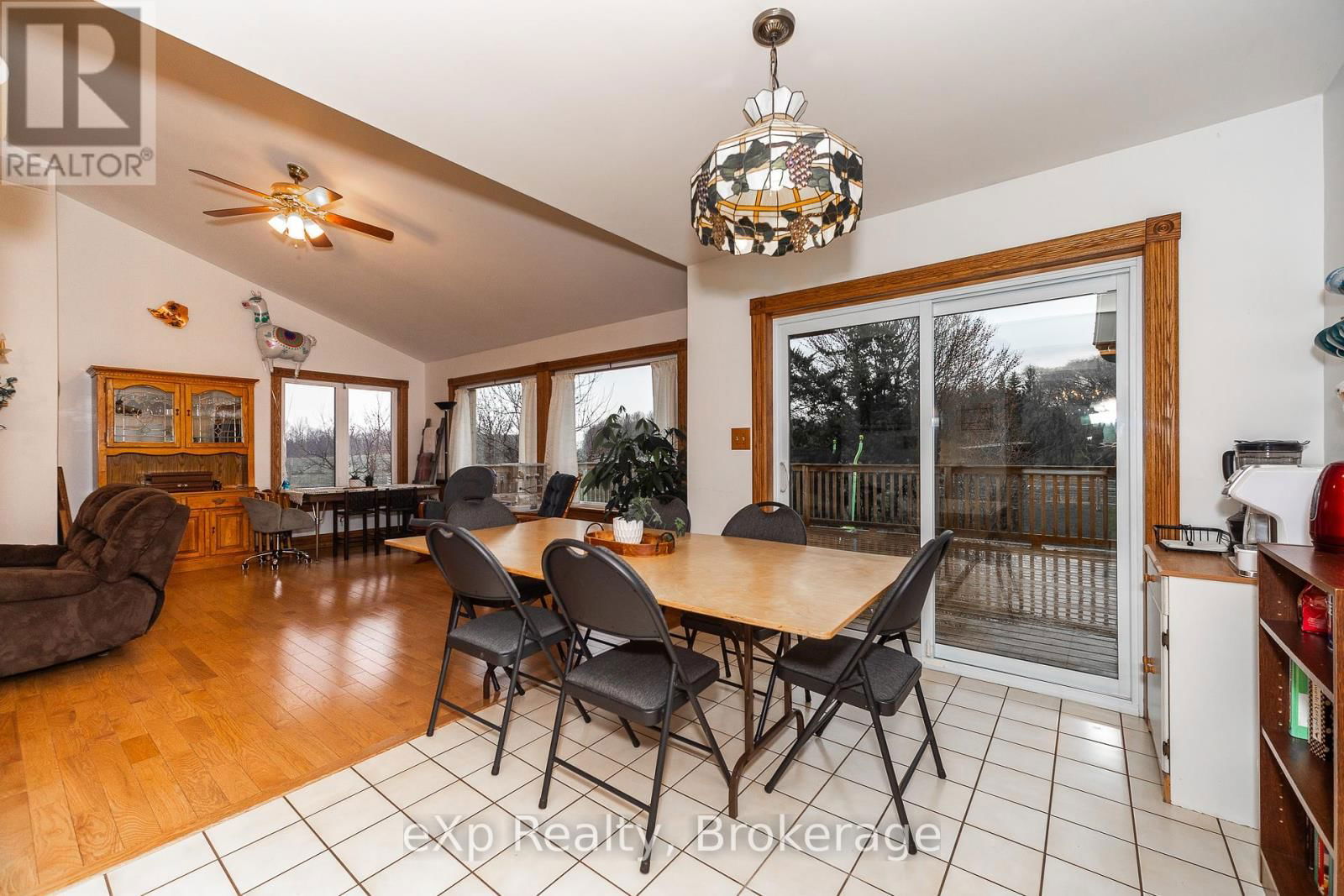 418485 CONCESSION A Image 14
