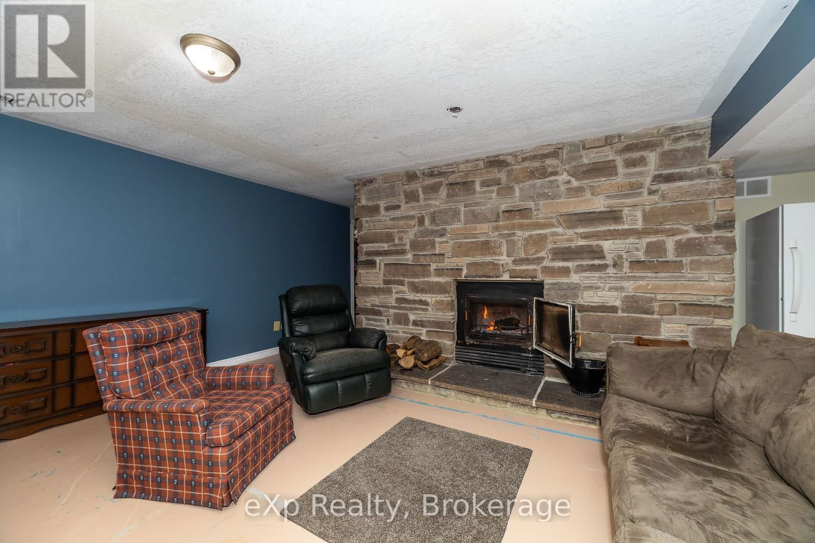 418485 CONCESSION A Image 28
