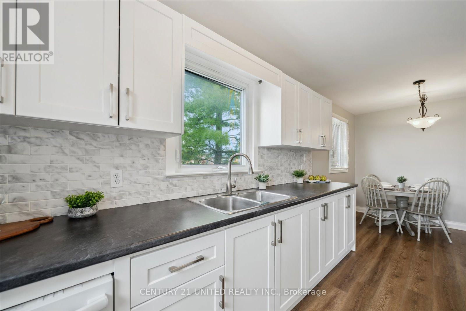 627 BELLAIRE STREET Image 18