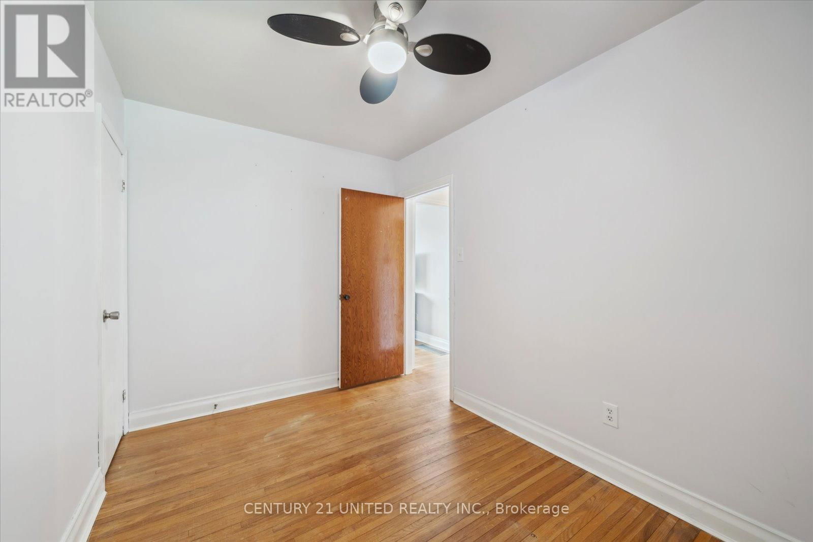 627 BELLAIRE STREET Image 26