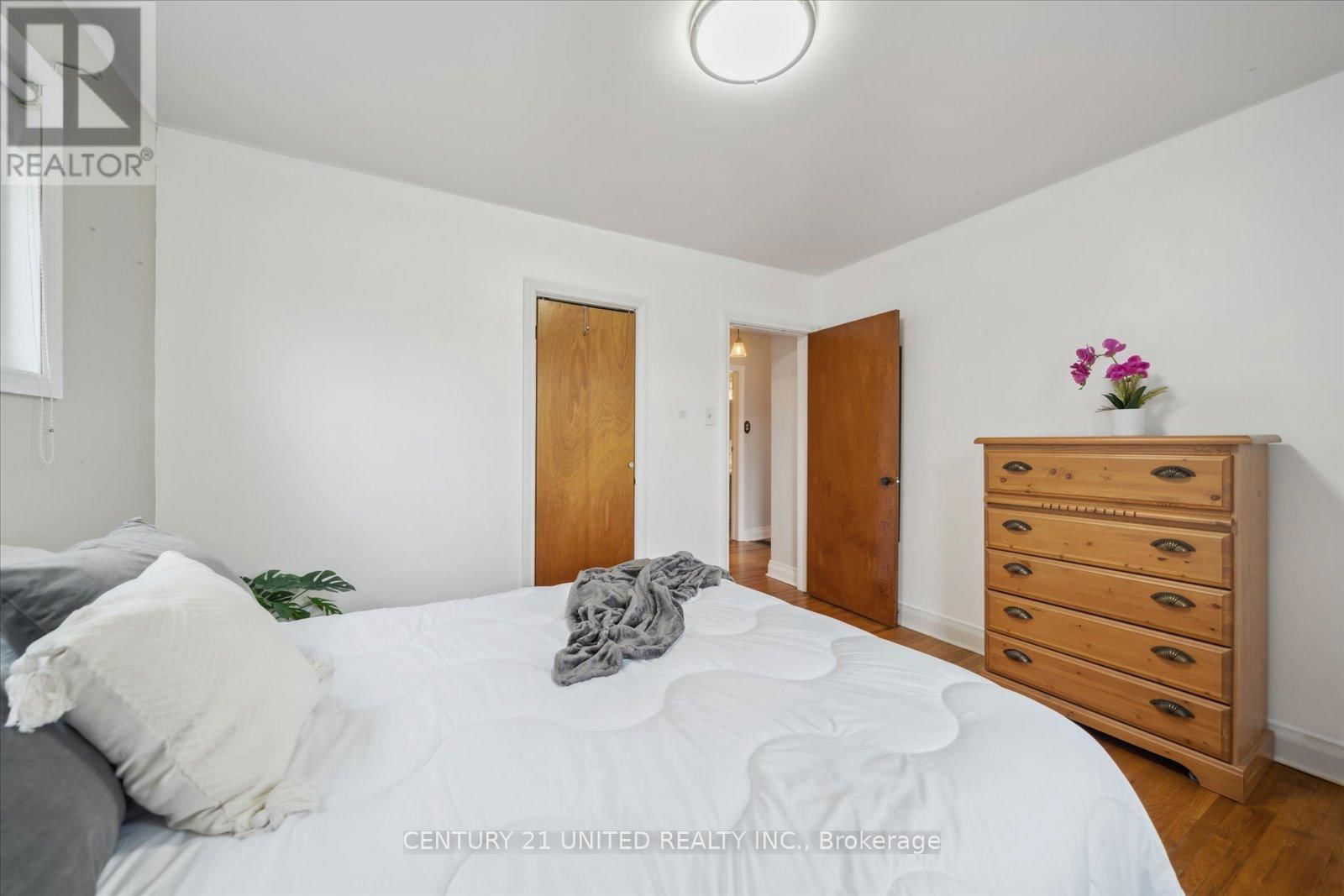 627 BELLAIRE STREET Image 29