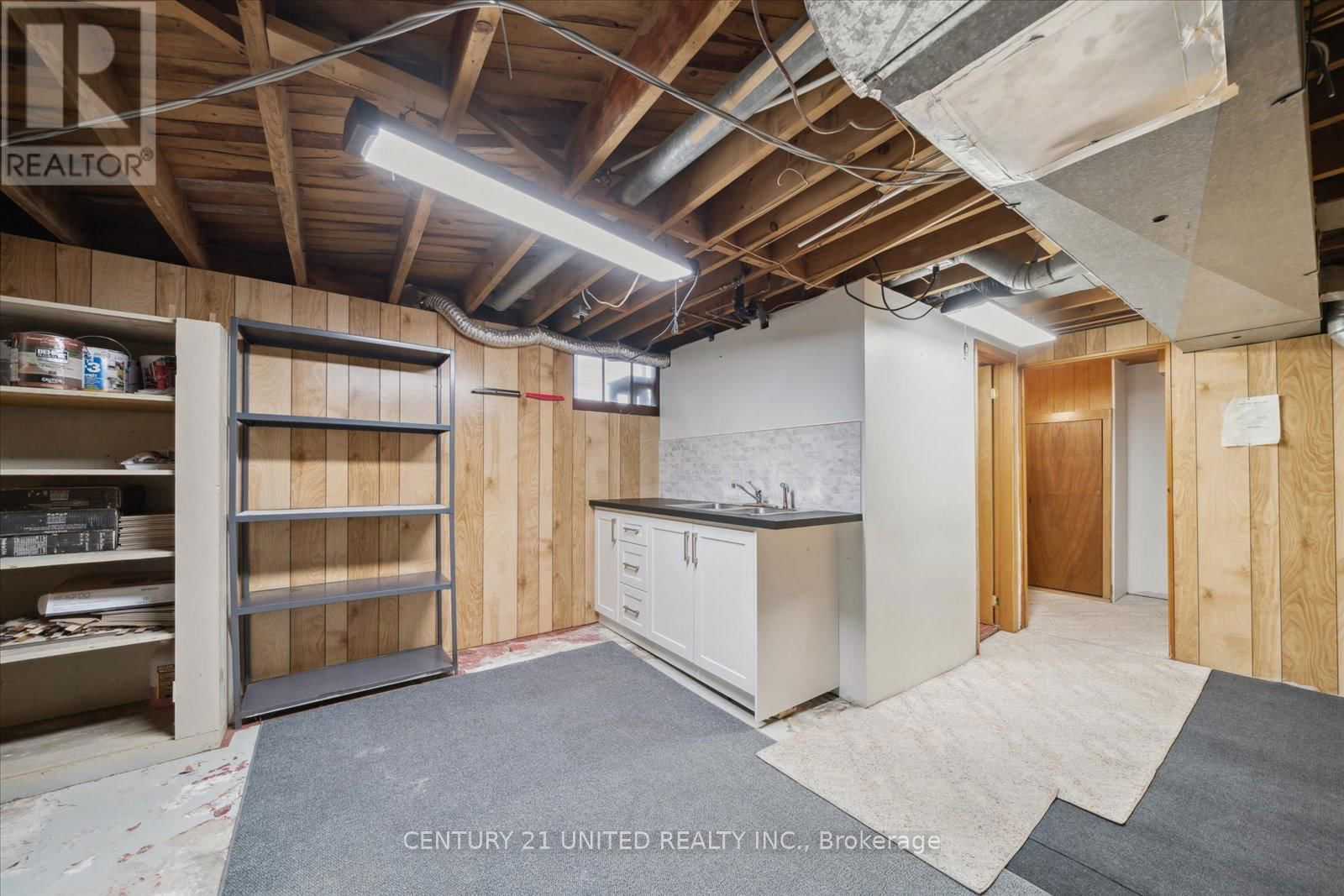 627 BELLAIRE STREET Image 35