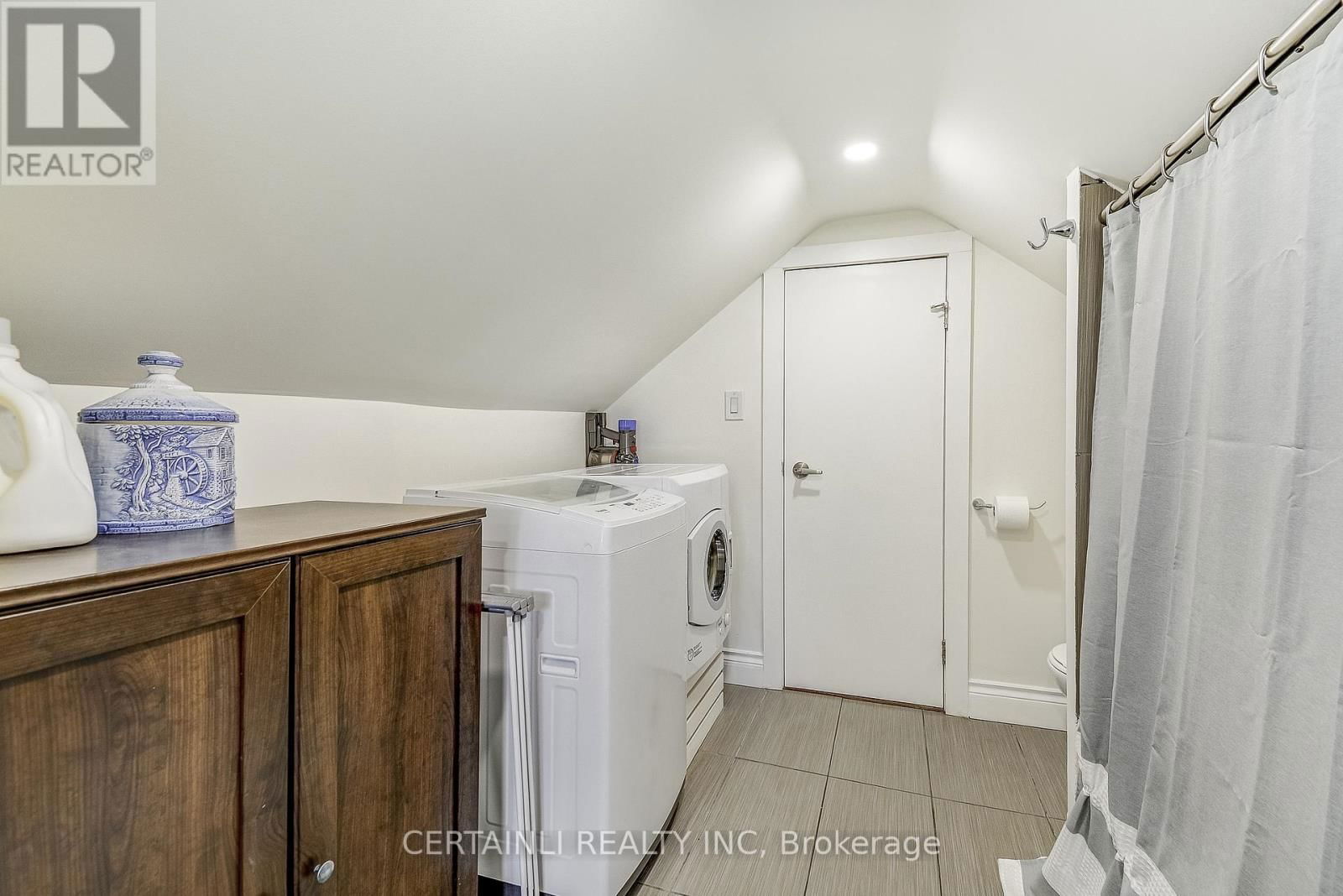 62 ARGYLE AVENUE Image 21