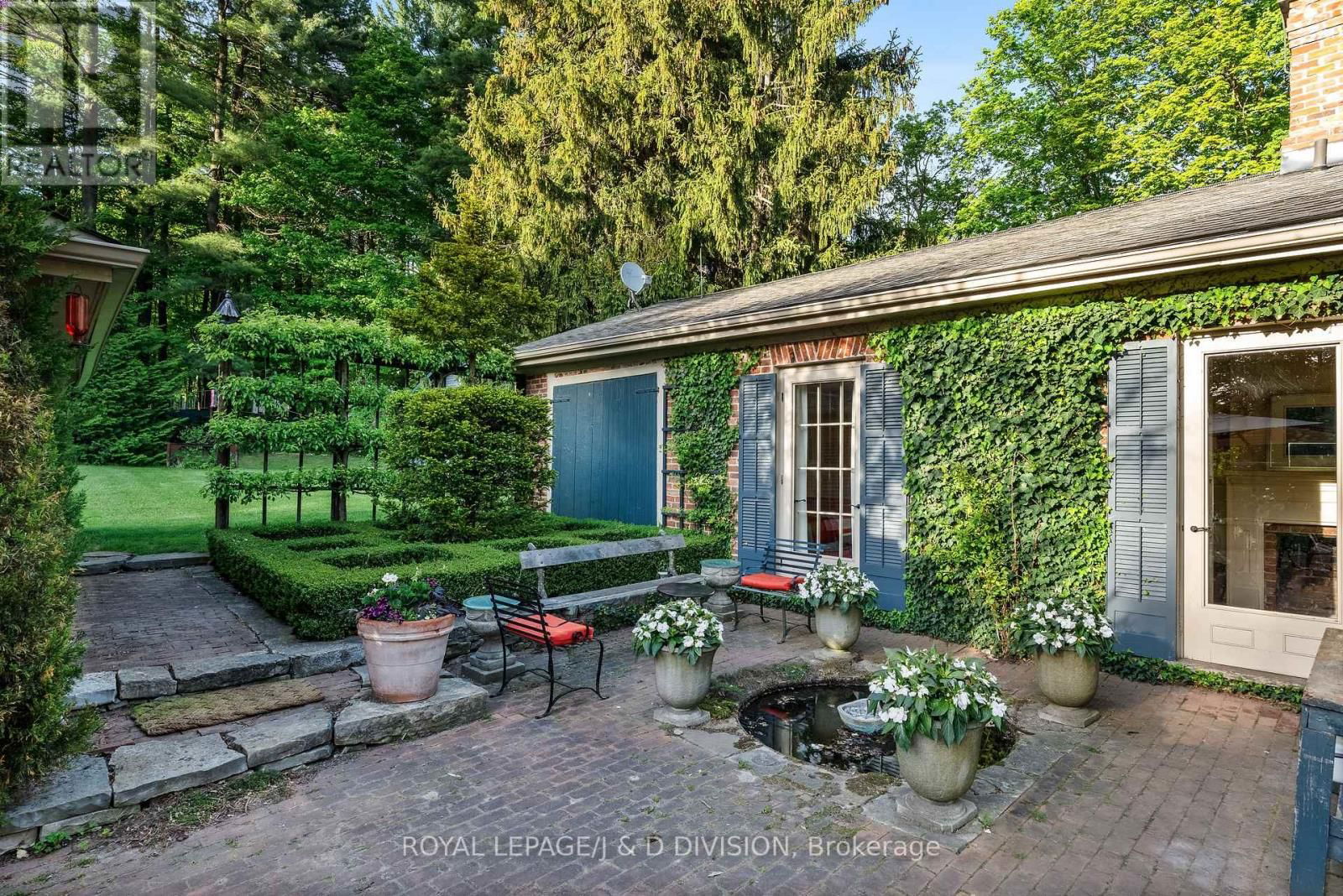 4558 COUNTY RD 10 Image 31