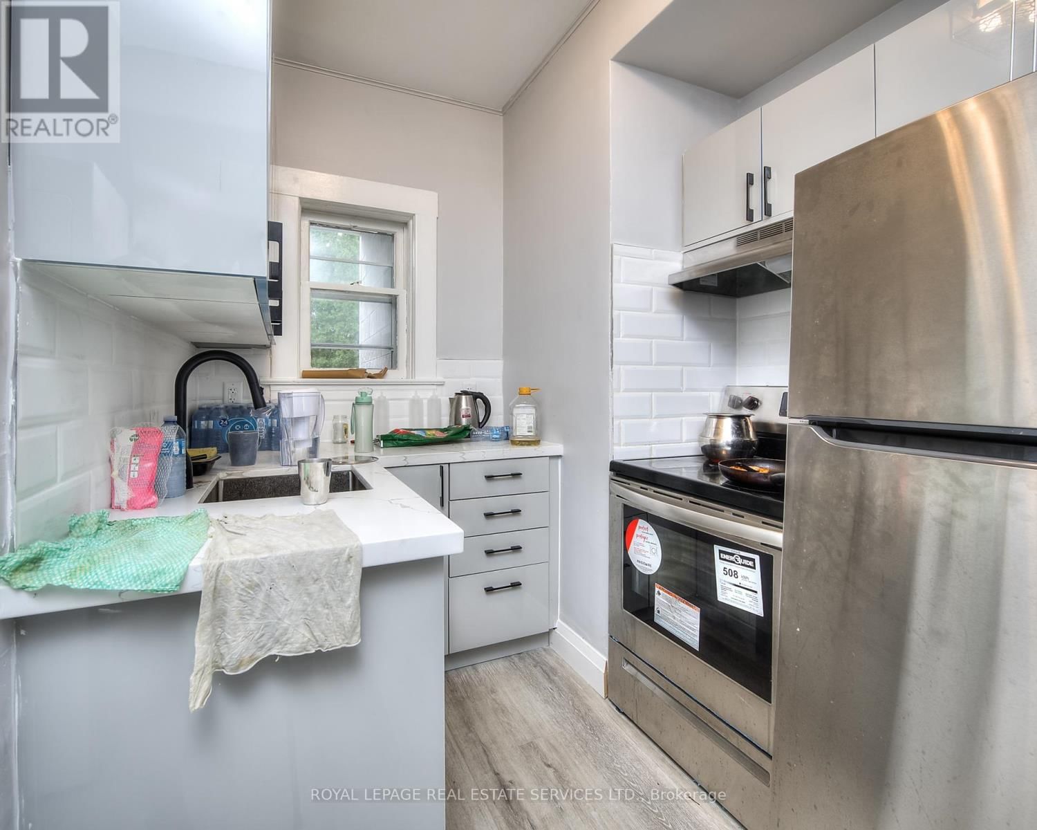19 CLARENCE PLACE Image 12