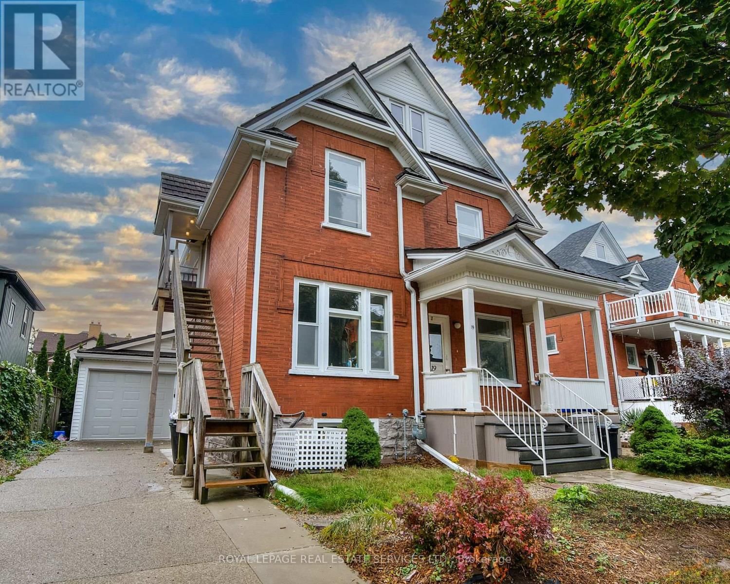 19 CLARENCE PLACE Image 4