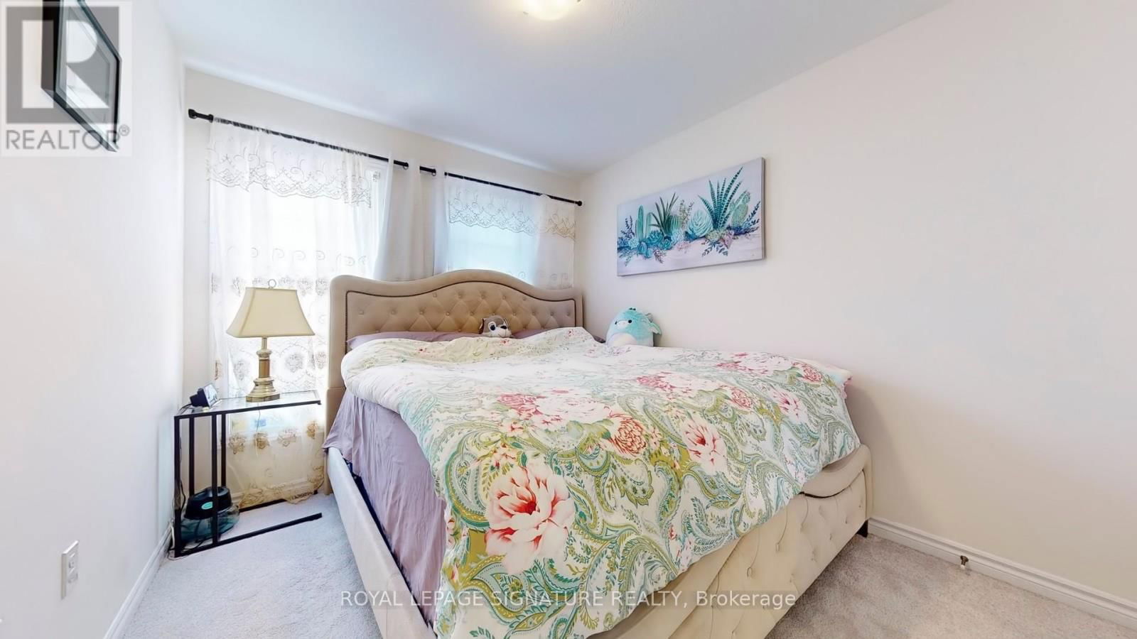 13 - 88 DECORSO DRIVE Image 16