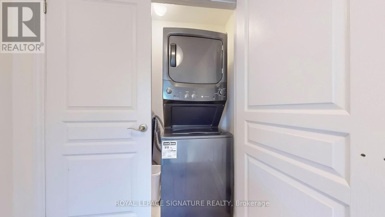 13 - 88 DECORSO DRIVE Image 23