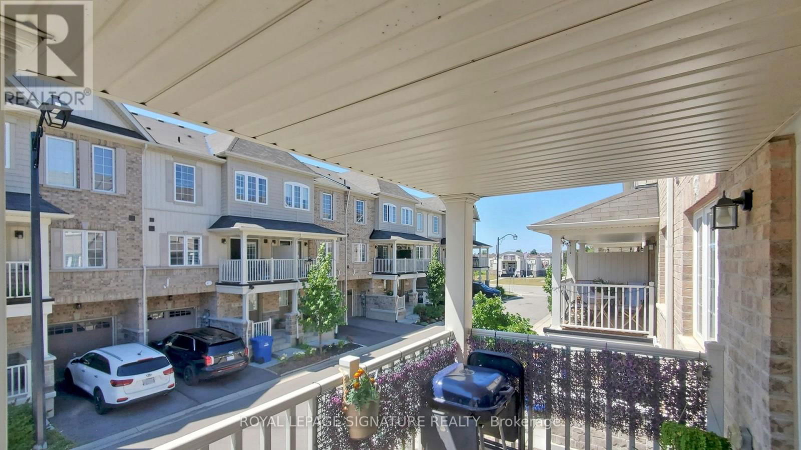 13 - 88 DECORSO DRIVE Image 26