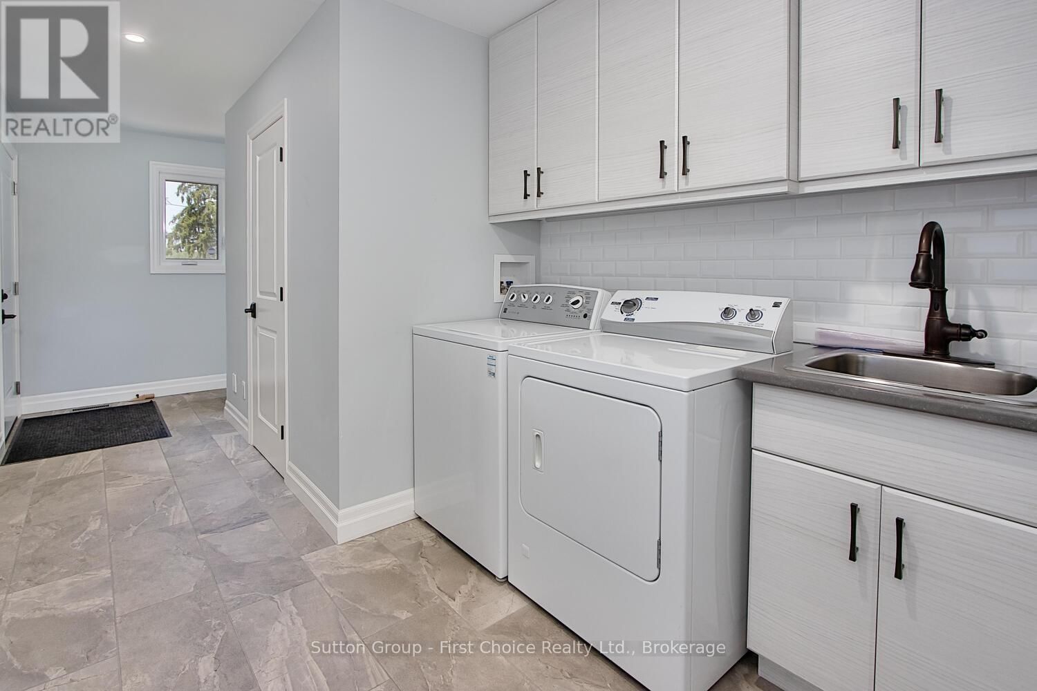 3745 COUNTY ROAD 112 Image 33