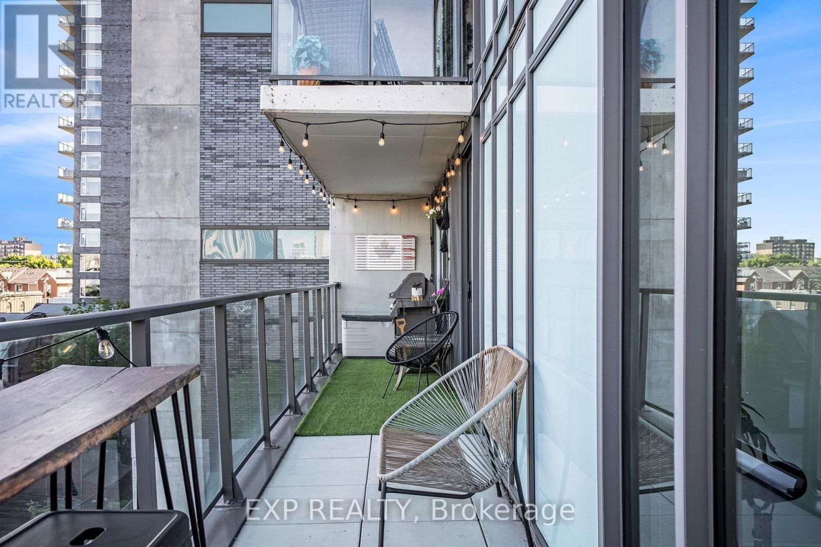 516 - 224 LYON STREET NORTH Image 23