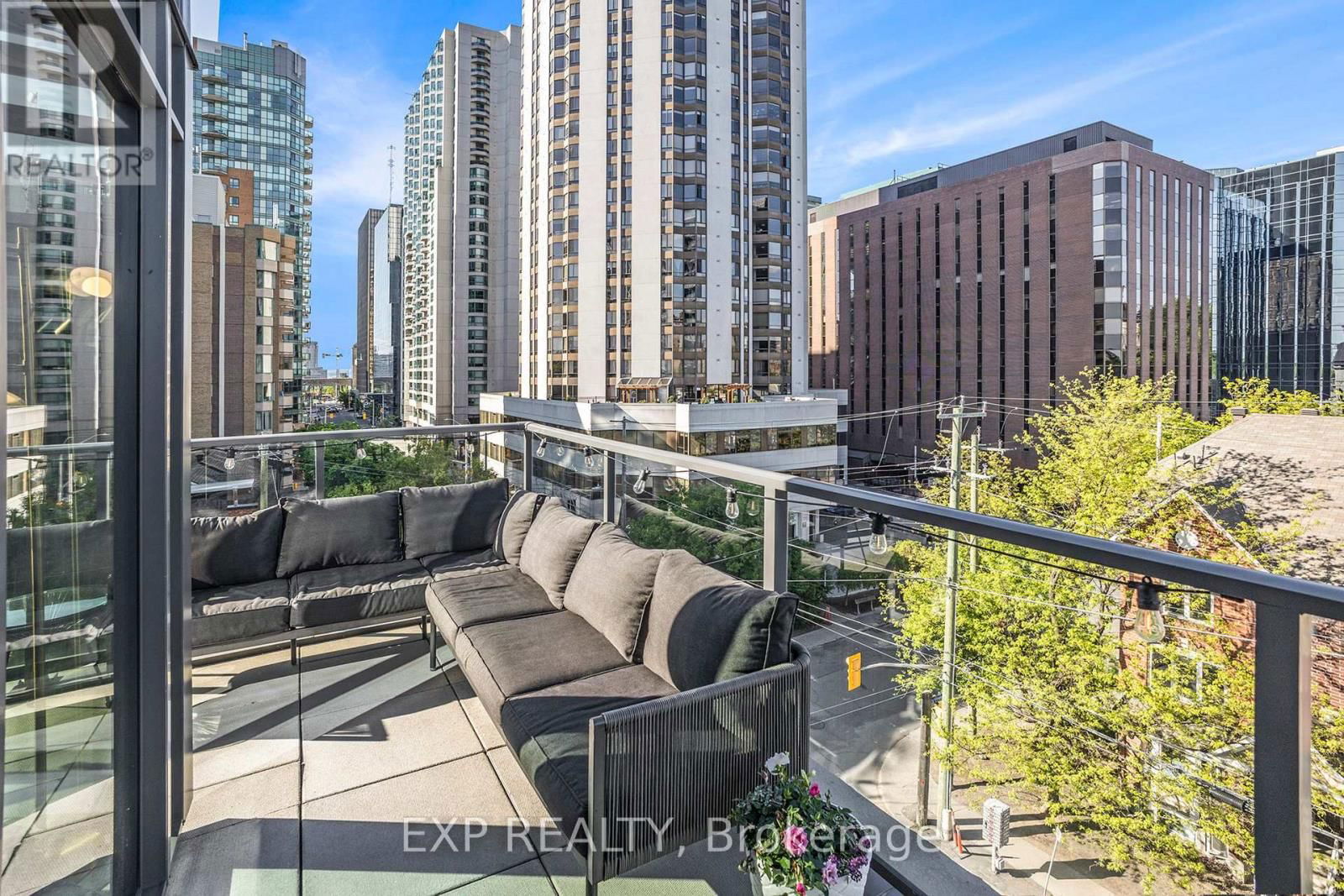 516 - 224 LYON STREET NORTH Image 27
