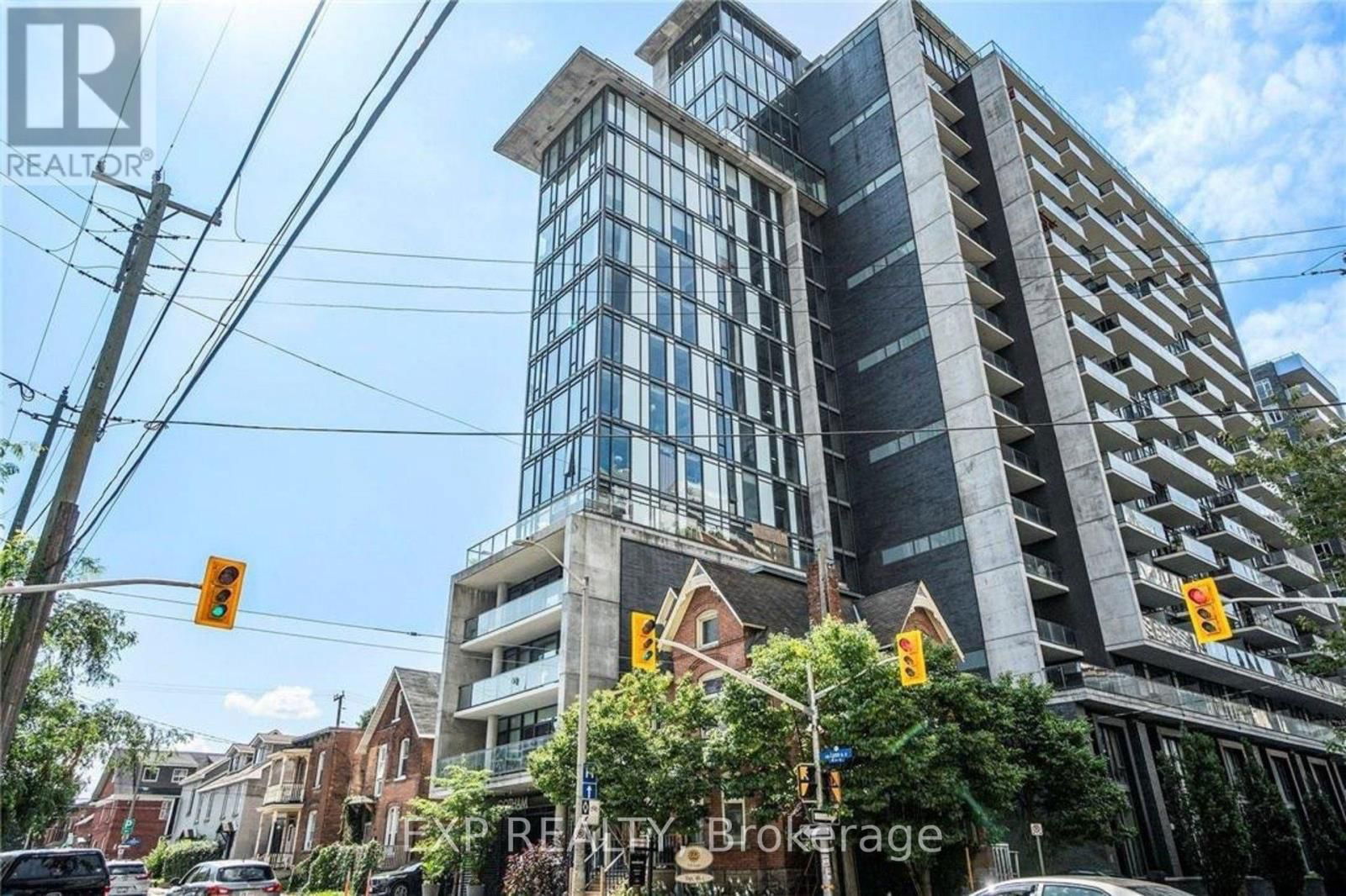 516 - 224 LYON STREET NORTH Image 3