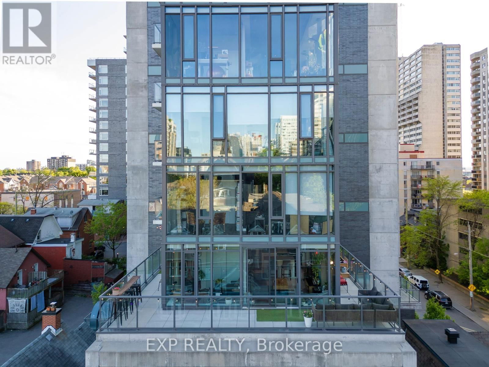 516 - 224 LYON STREET NORTH Image 35