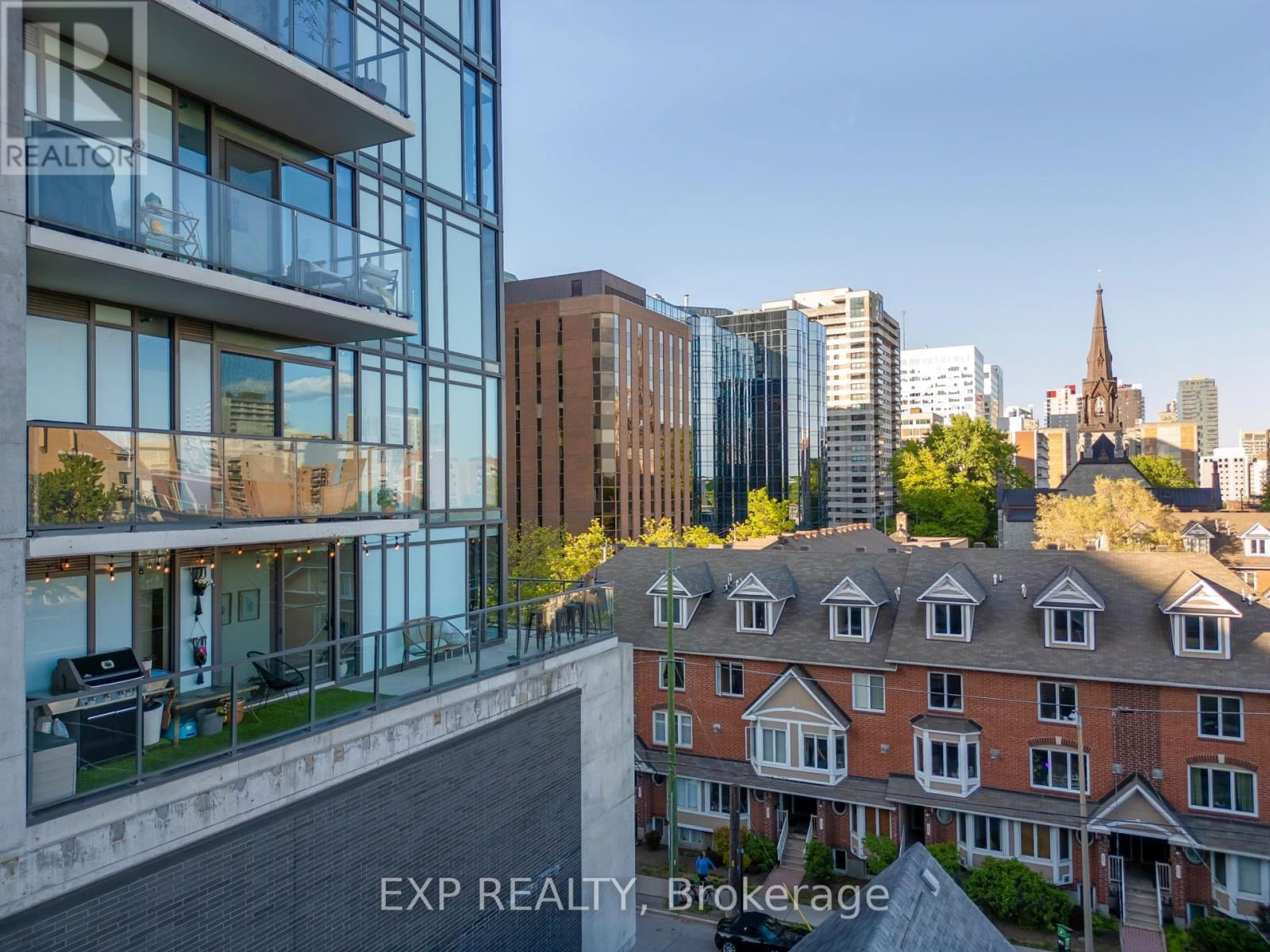 516 - 224 LYON STREET NORTH Image 37