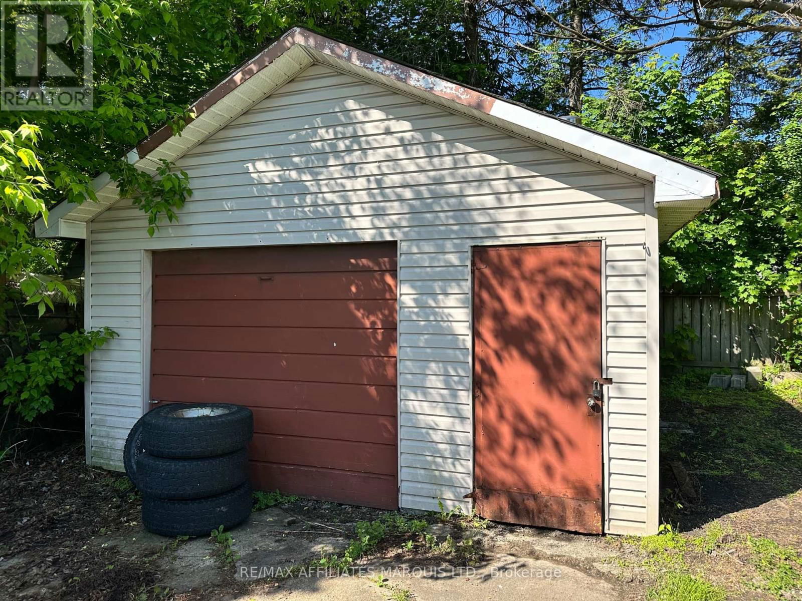 1128 ONTARIO STREET Image 3