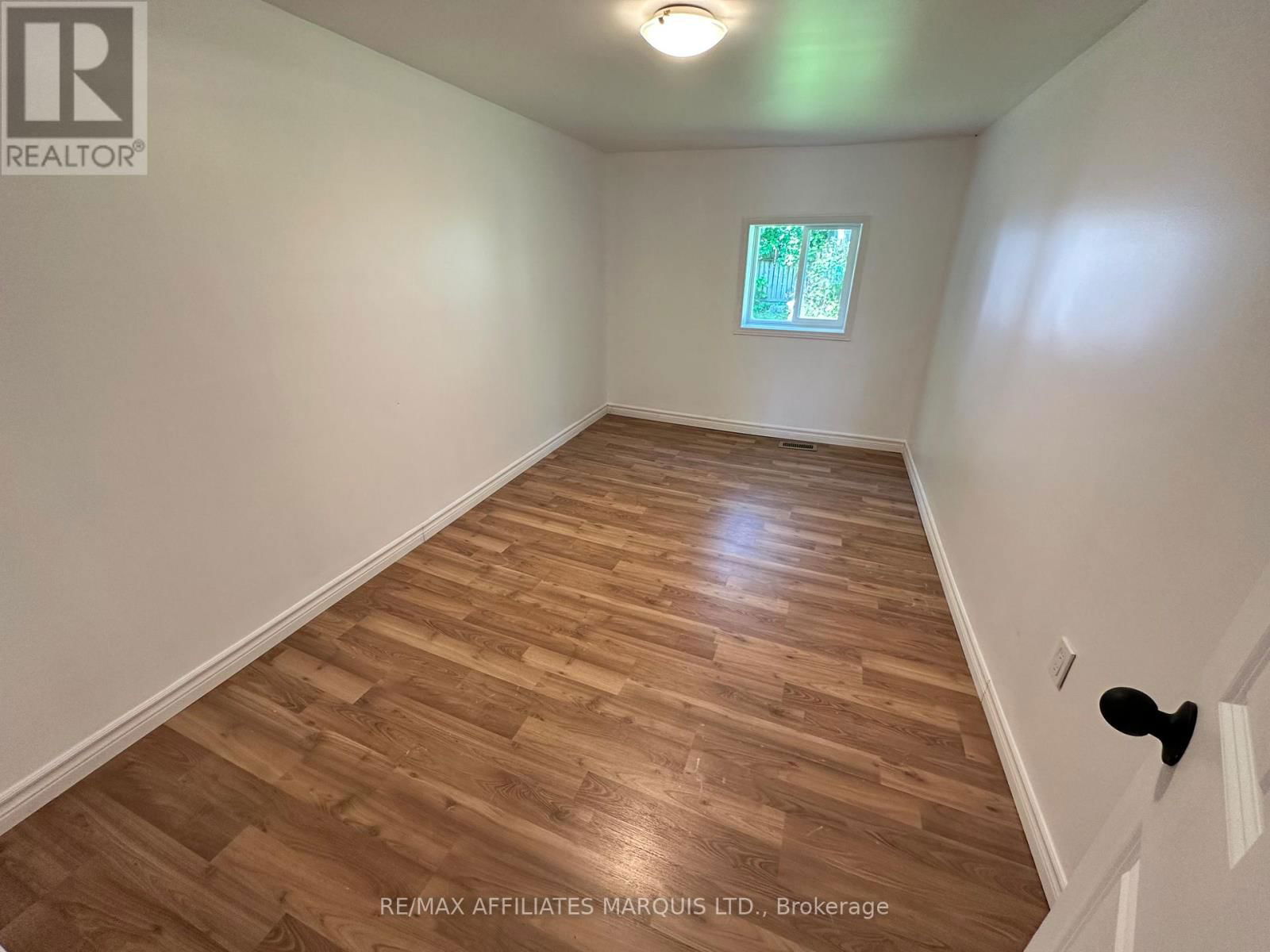 1128 ONTARIO STREET Image 8