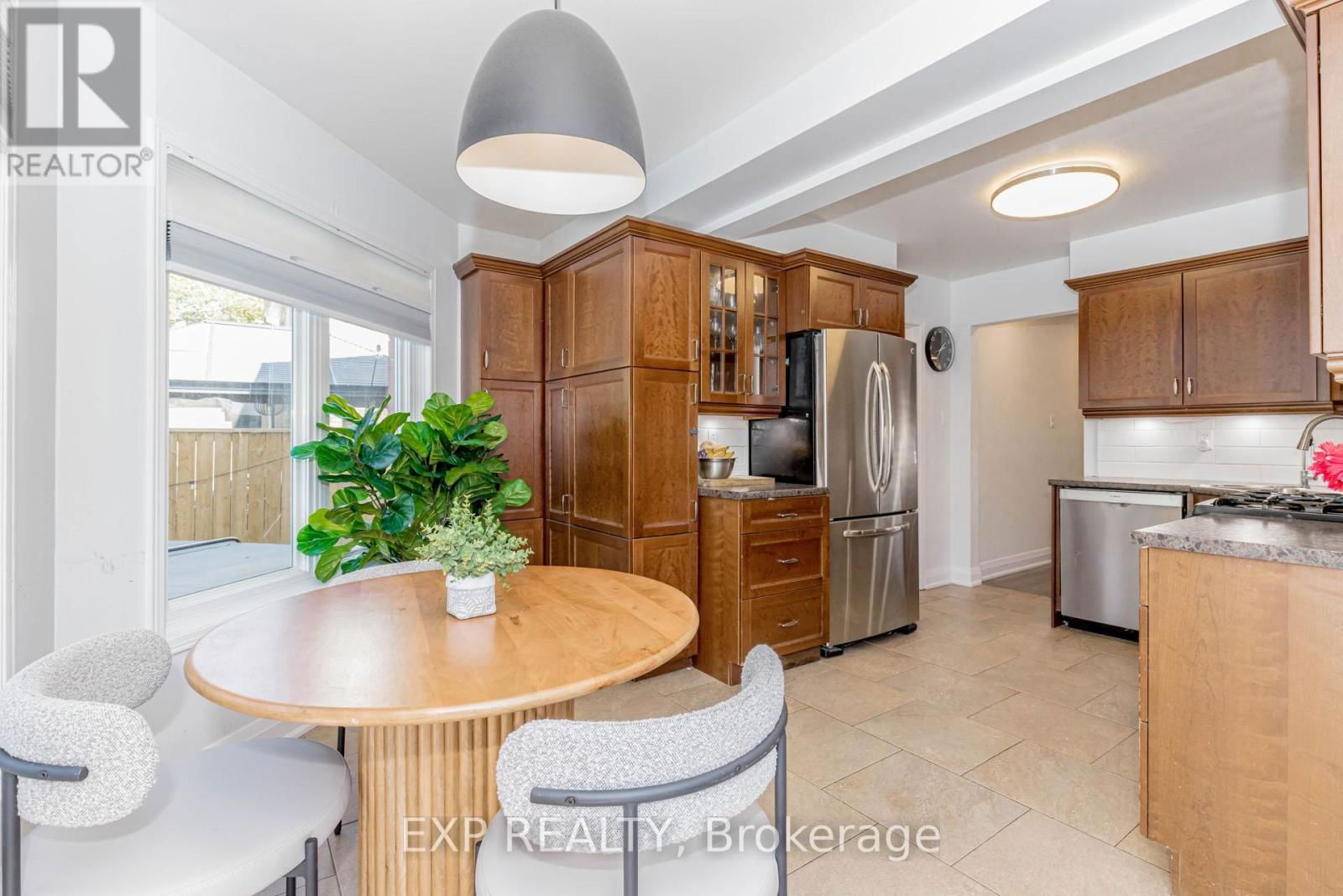 33 MEAGHAN STREET Image 18