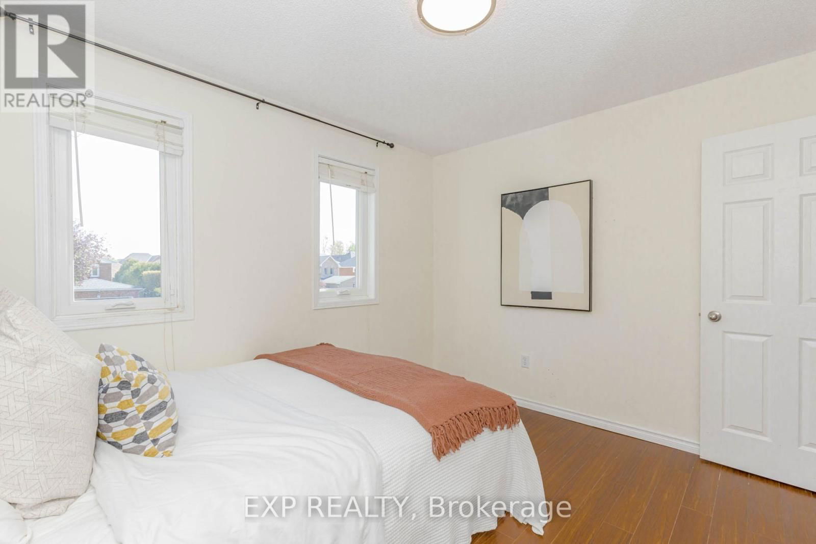 33 MEAGHAN STREET Image 32