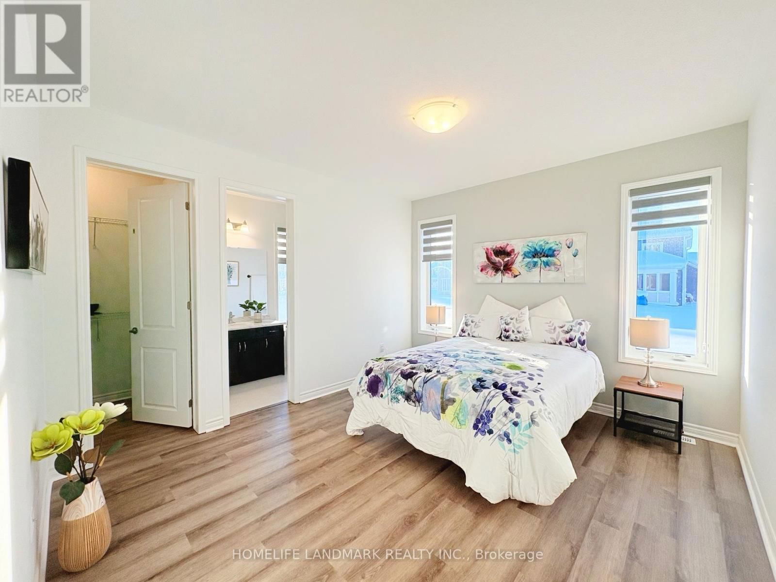 29 DYER CRESCENT Image 21