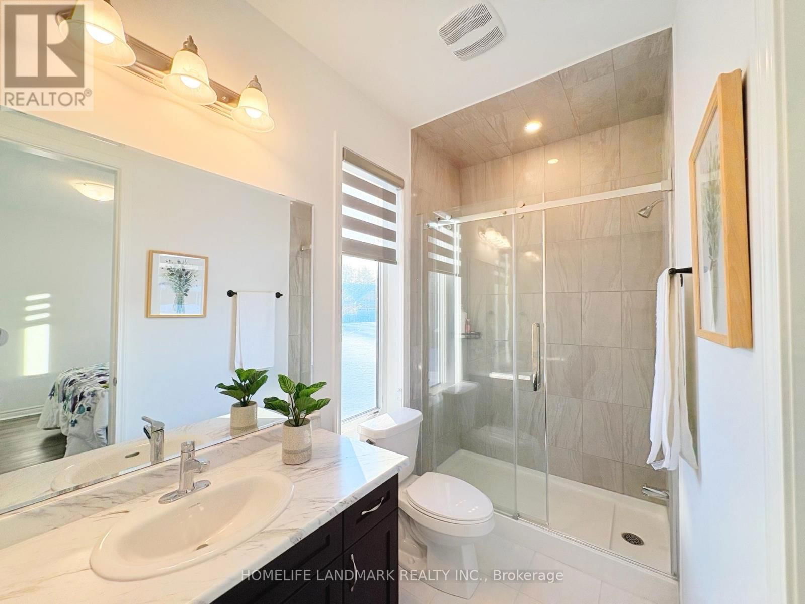 29 DYER CRESCENT Image 23
