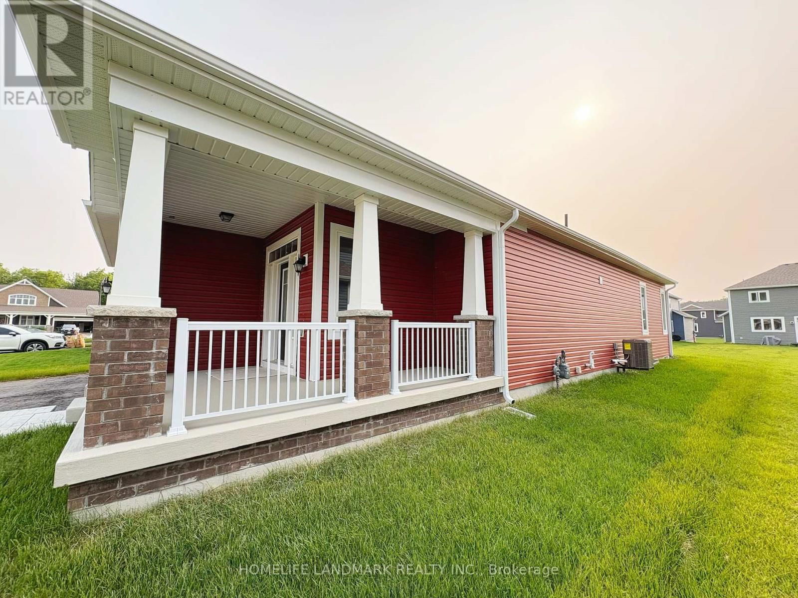 29 DYER CRESCENT Image 35