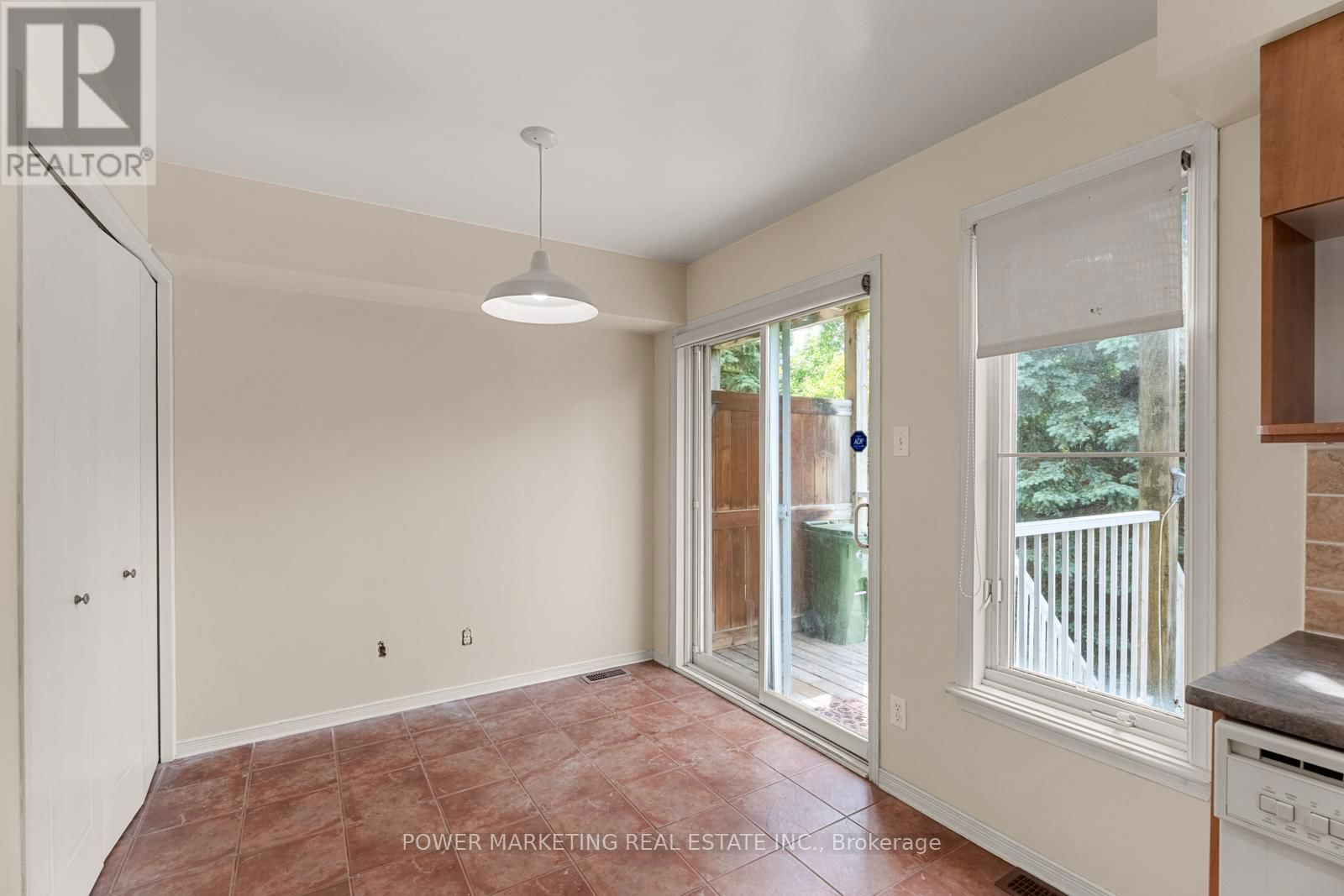 10 - 1701 BLOHM DRIVE Image 16