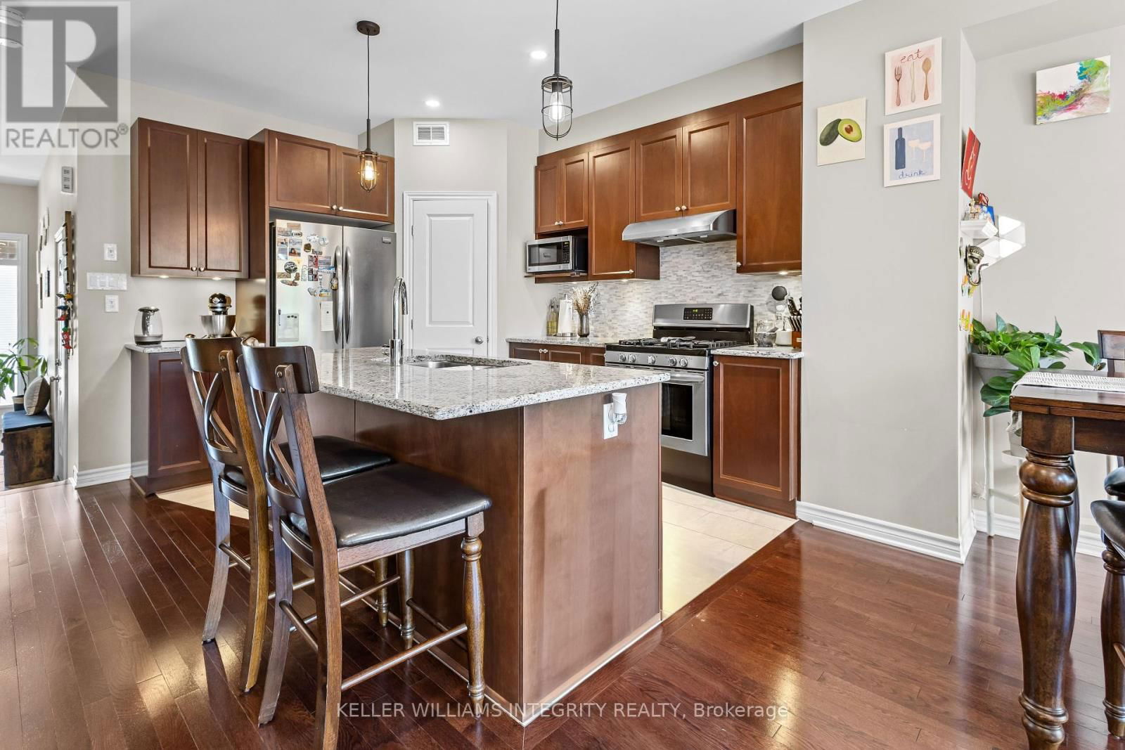 313 WARMSTONE DRIVE Image 11