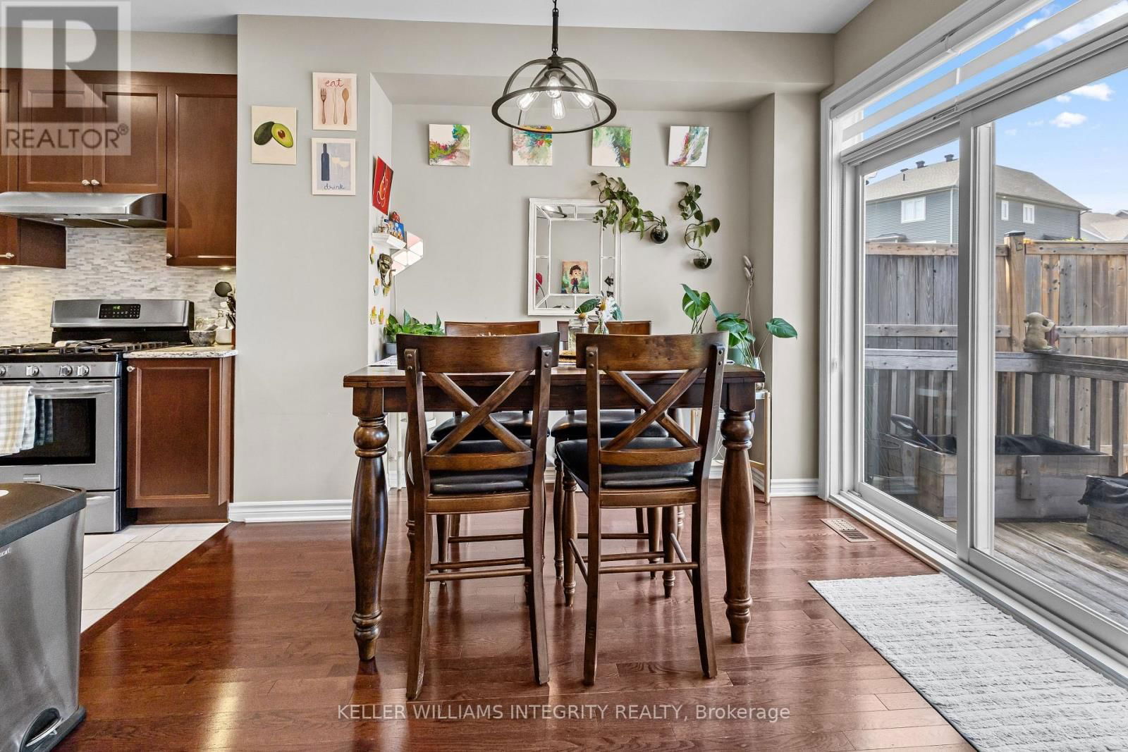313 WARMSTONE DRIVE Image 13
