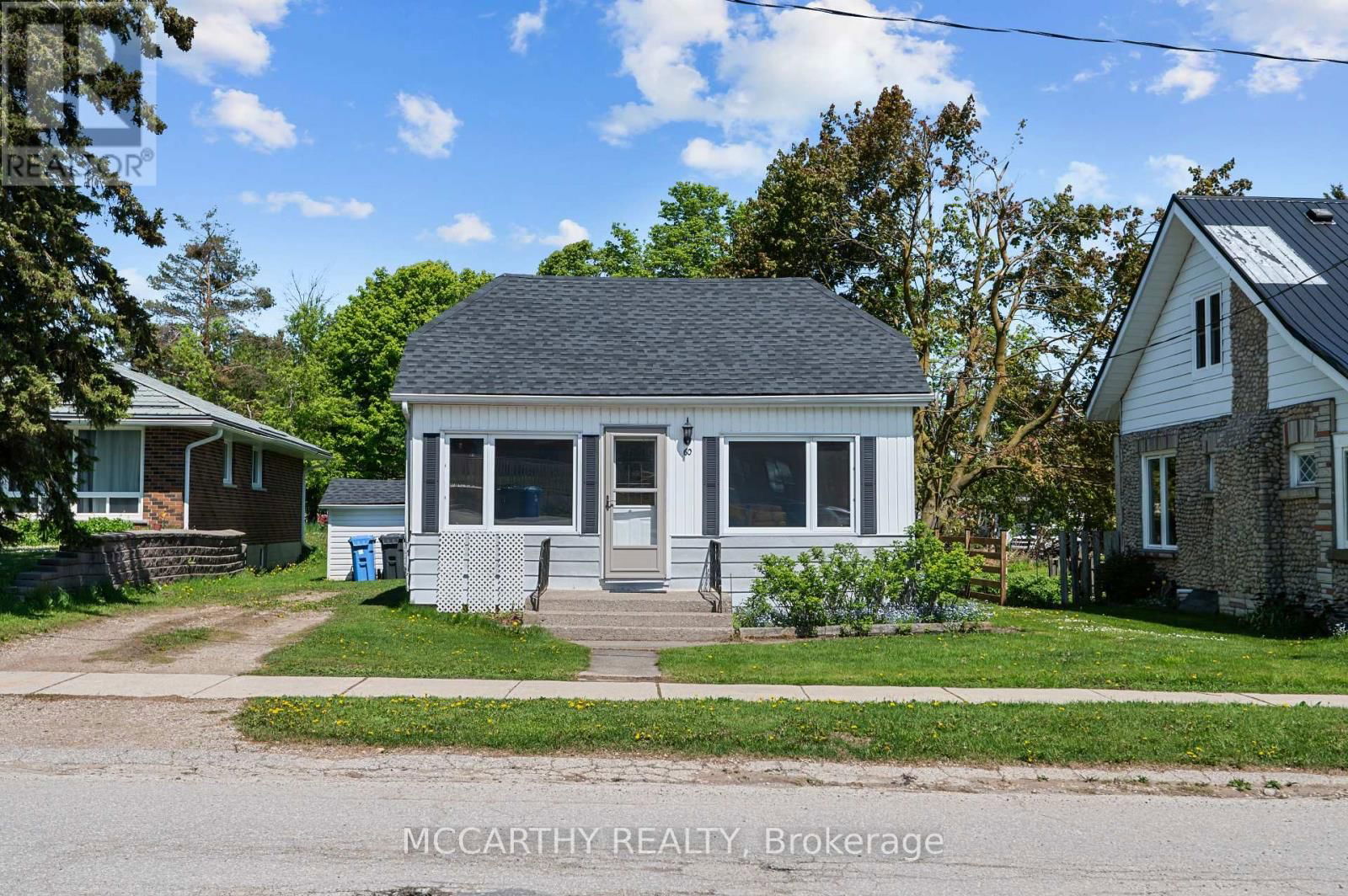 60 OWEN SOUND STREET Image 2