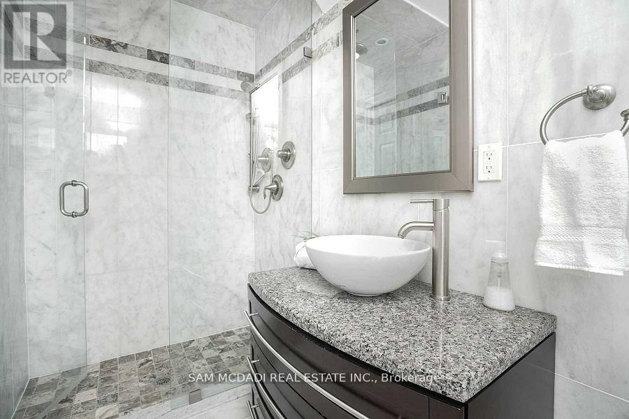 44 BASS LAKE ROAD Image 25